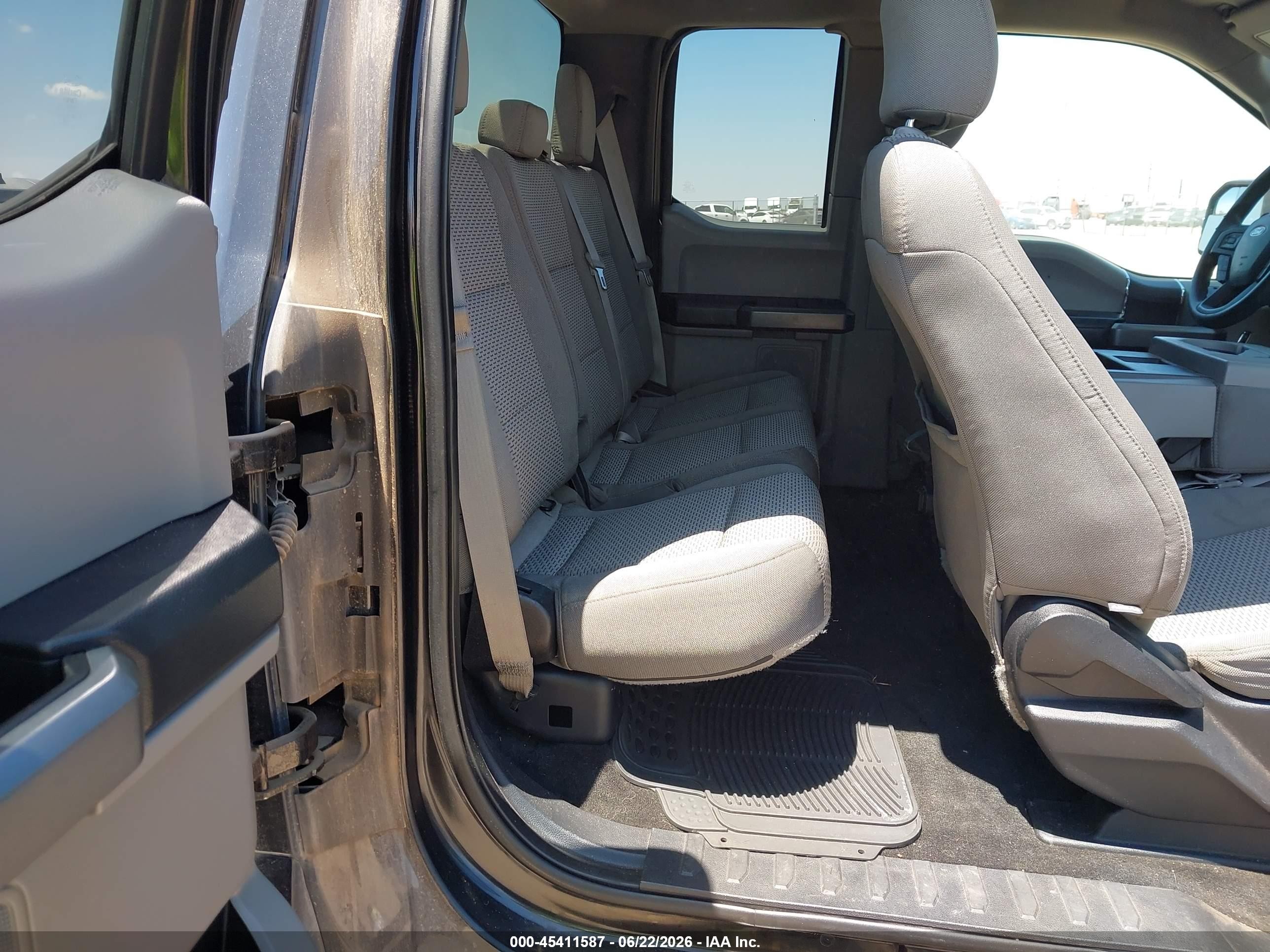 2015 Ford F-150 Xlt Blue vin: 1FTFX1EF3FFA59185