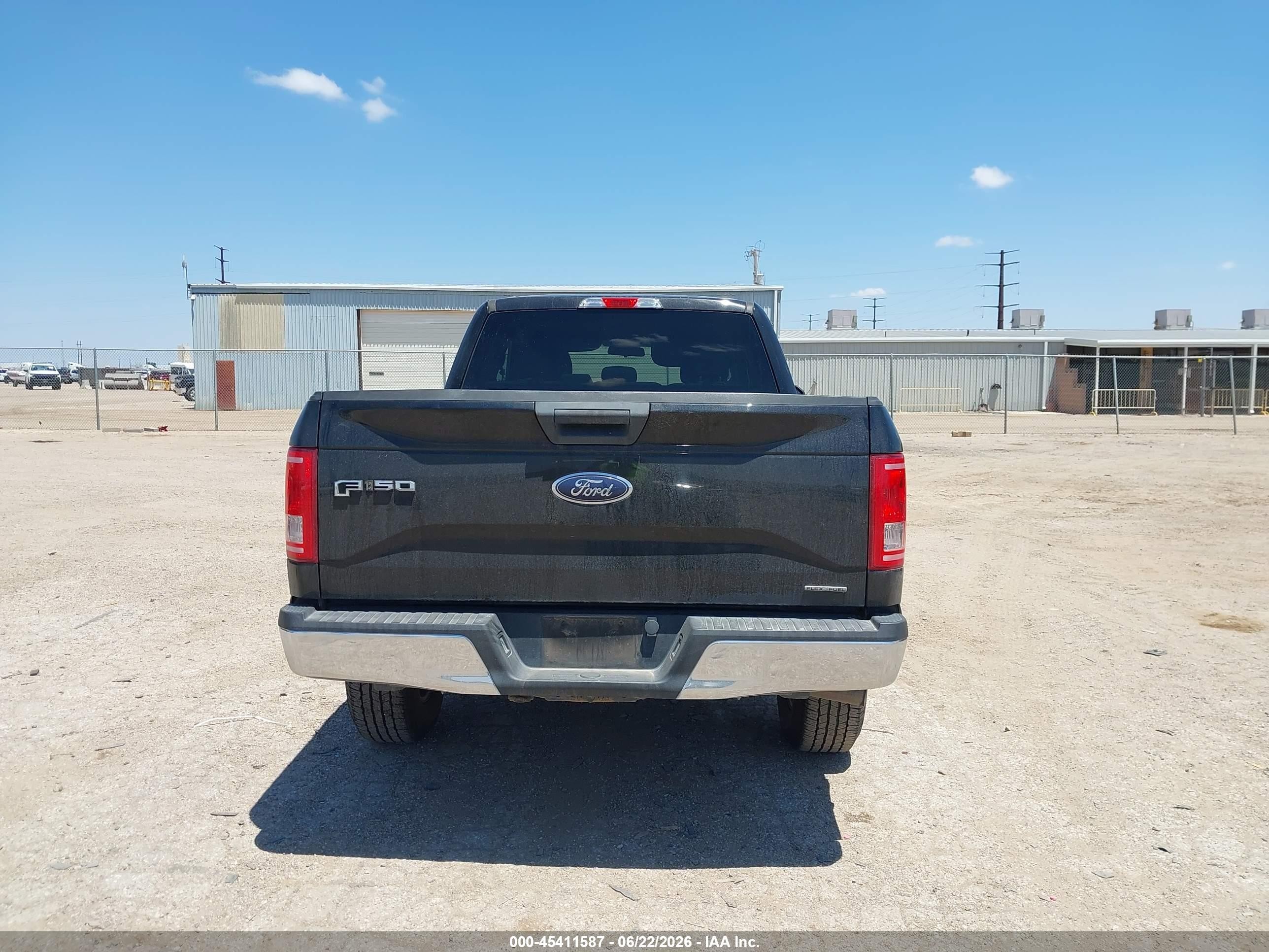 2015 Ford F-150 Xlt Blue vin: 1FTFX1EF3FFA59185