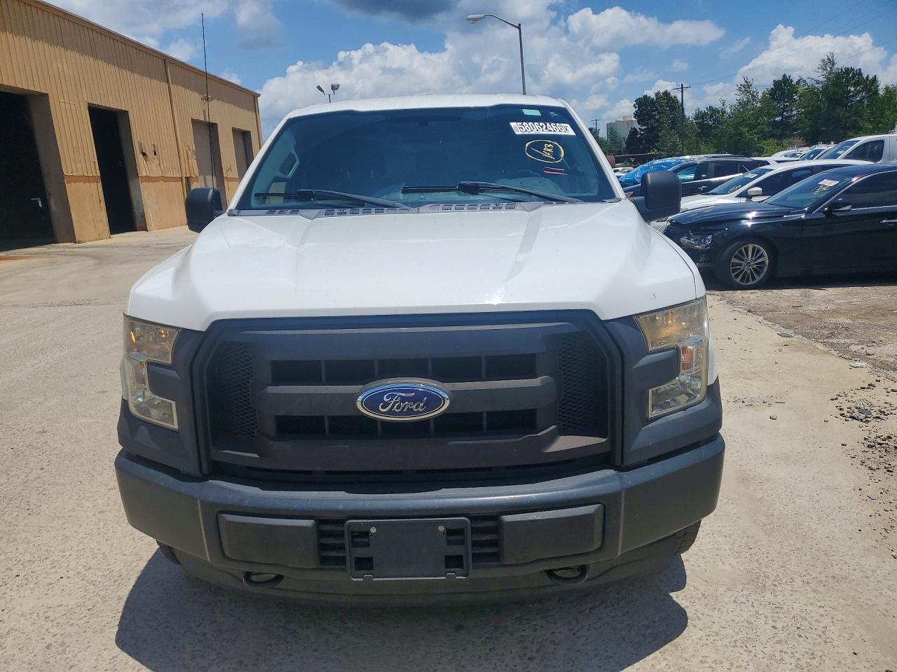 2015 Ford F150 Super Cab White vin: 1FTFX1EF3FFA61535
