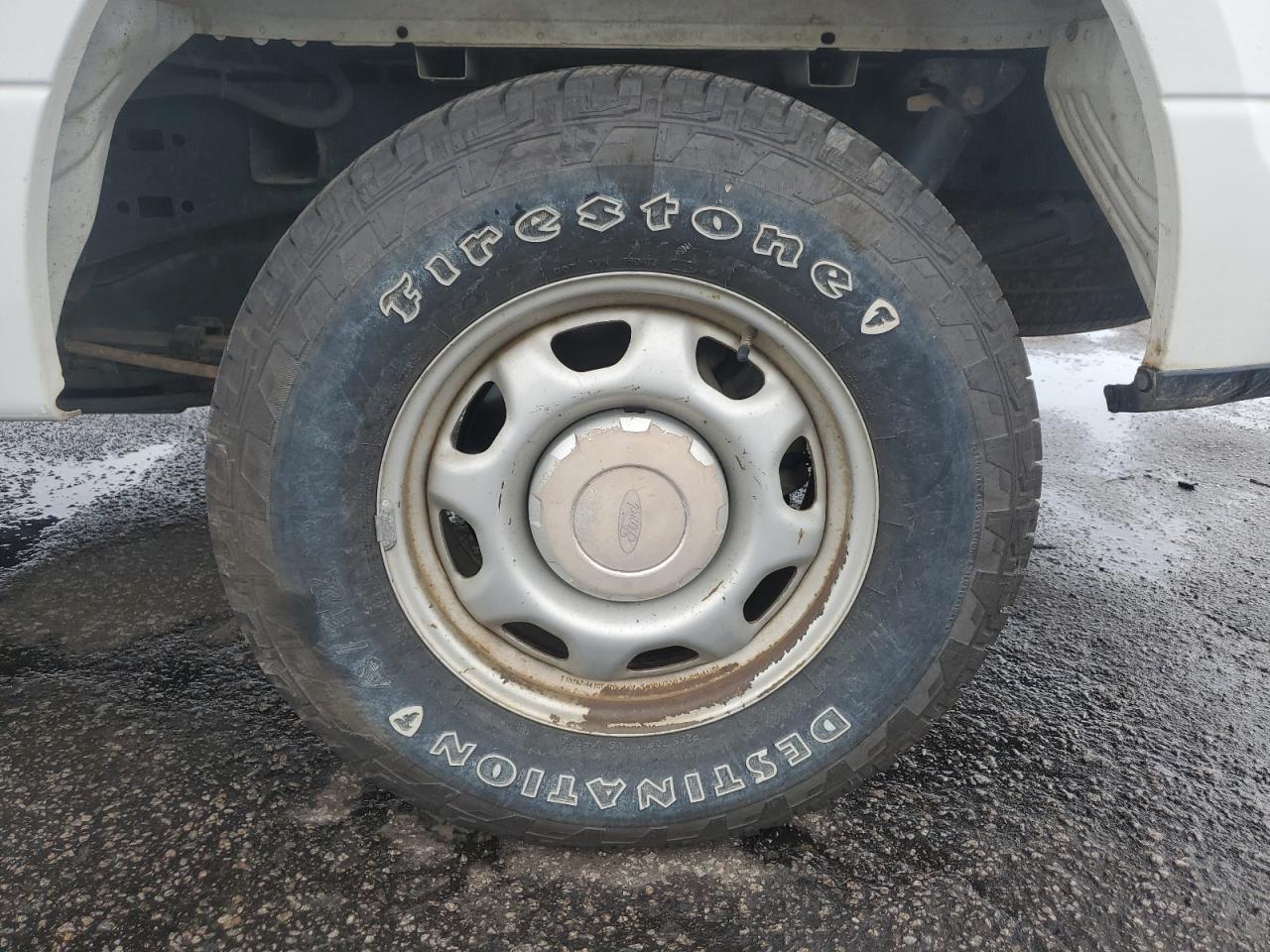 2015 Ford F150 Super Cab White vin: 1FTFX1EF3FFA61535 Damage: Left Rear Wheel, Corrosion, > 12 Inches
