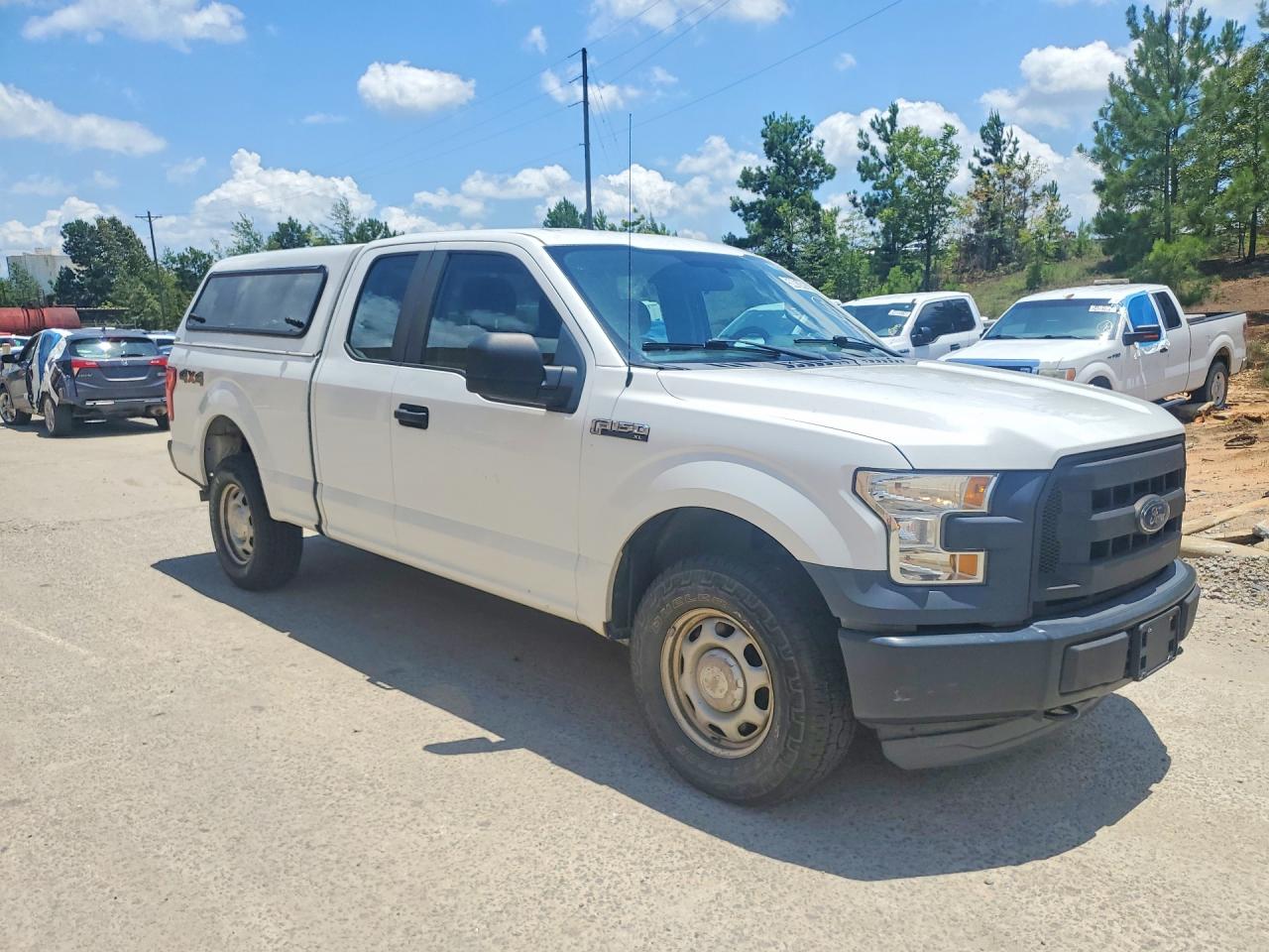 2015 Ford F150 Super Cab White vin: 1FTFX1EF3FFA61535