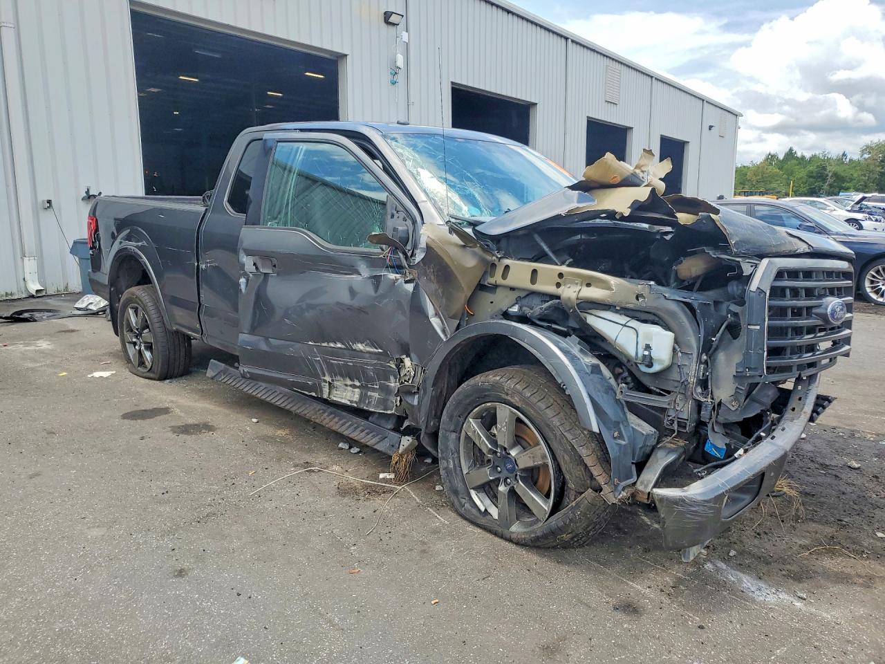 2016 Ford F150 Super Cab Charcoal vin: 1FTFX1EF3GFC97944