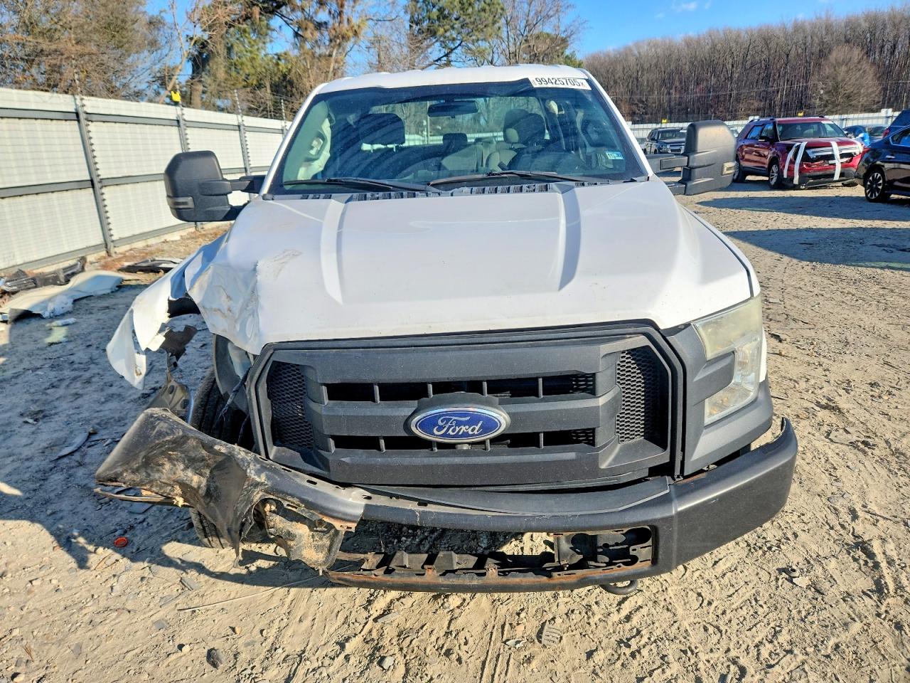 2016 Ford F150 Super Cab White vin: 1FTFX1EF3GKF47531