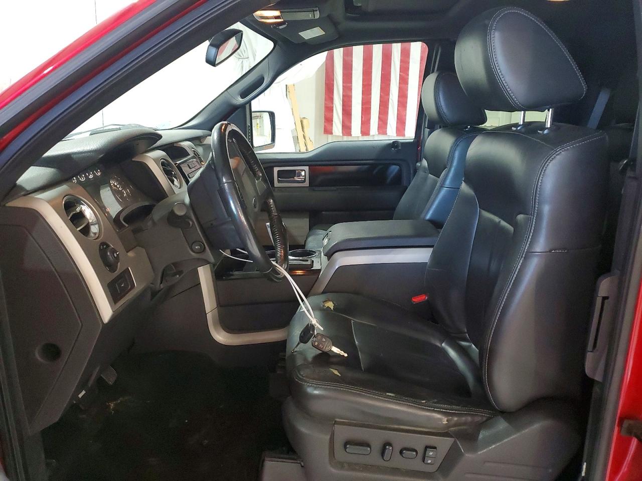 2011 Ford F150 Super Cab Red vin: 1FTFX1EF4BFA49906