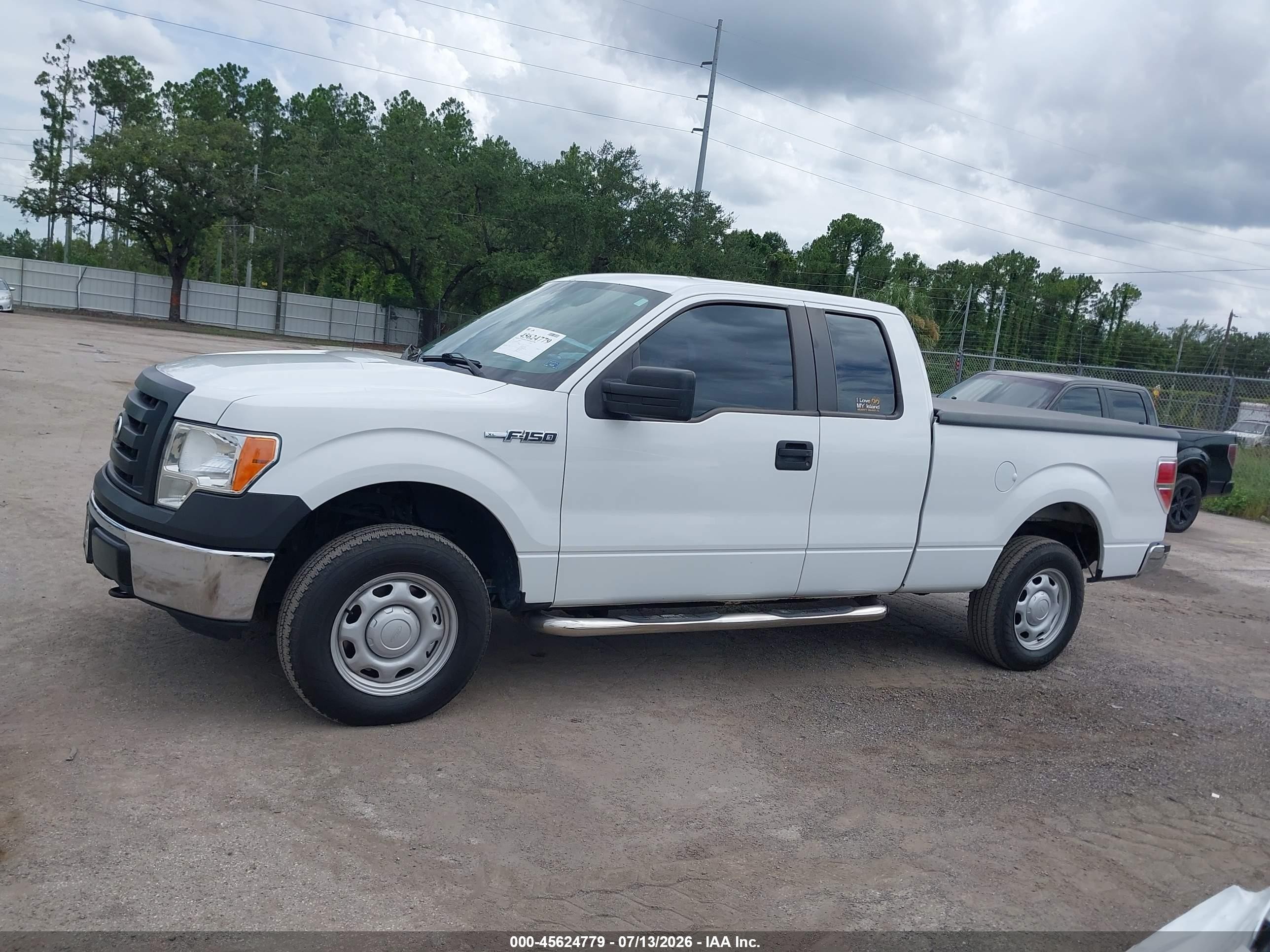 2011 Ford F-150 Xl Yellow vin: 1FTFX1EF4BFB41050
