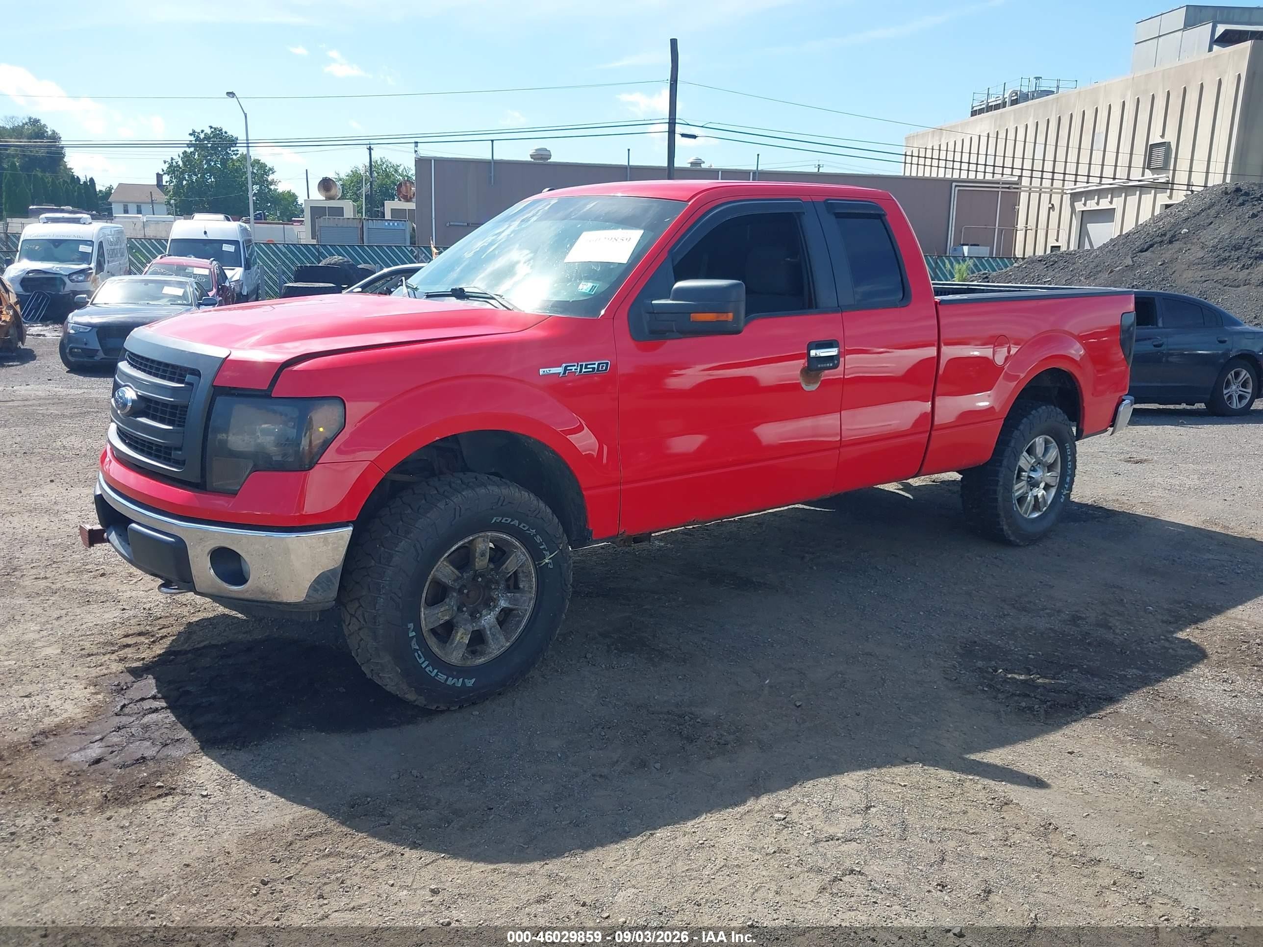 2011 Ford F-150 Xlt Red vin: 1FTFX1EF4BKD07249