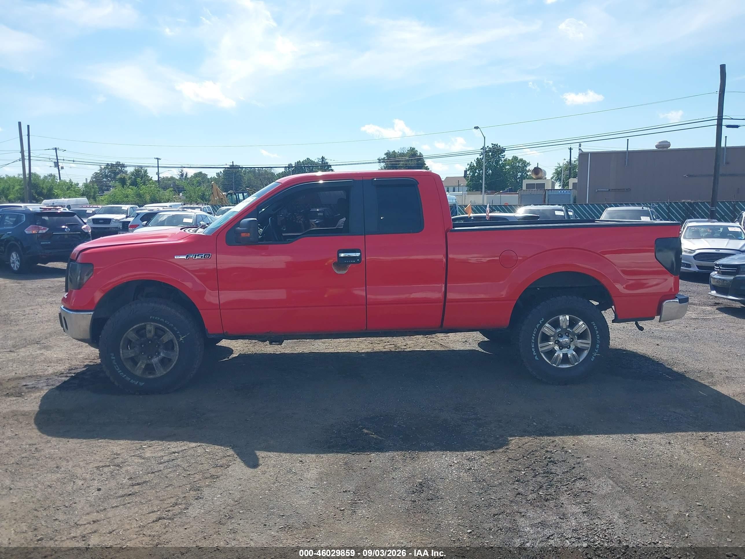 2011 Ford F-150 Xlt Red vin: 1FTFX1EF4BKD07249