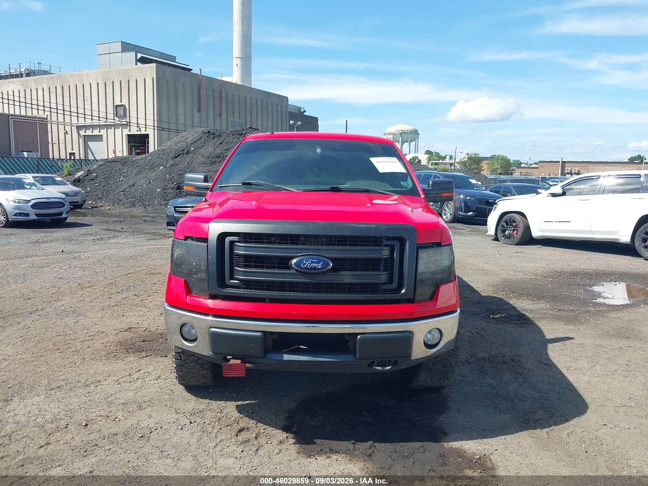 2011 Ford F-150 Xlt Red vin: 1FTFX1EF4BKD07249