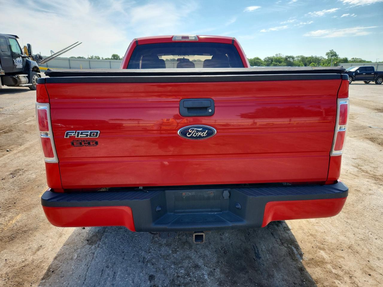 2012 Ford F150 Super Cab Red vin: 1FTFX1EF4CFC77812