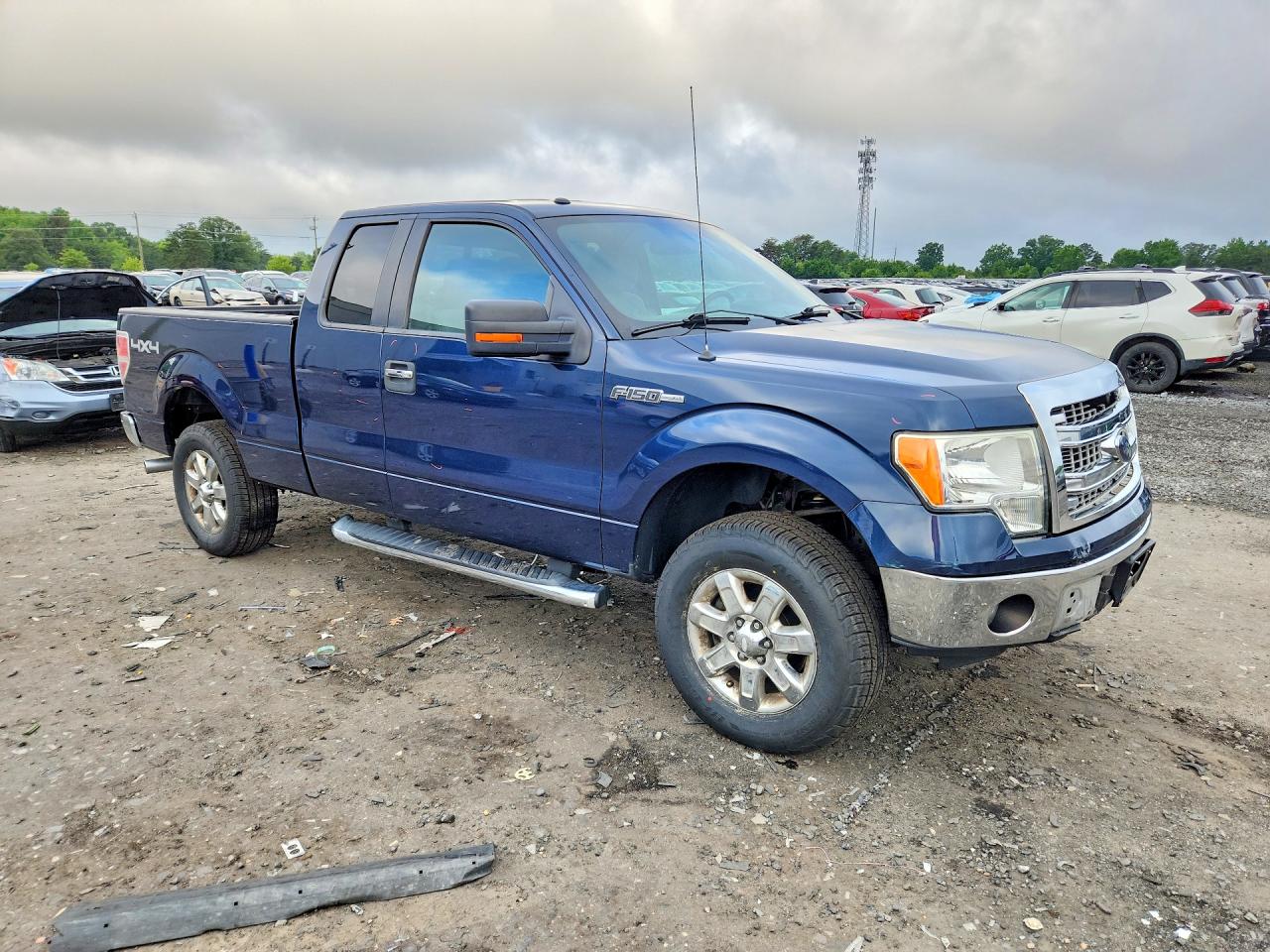 2013 Ford F150 Super Cab Blue vin: 1FTFX1EF4DFA14656