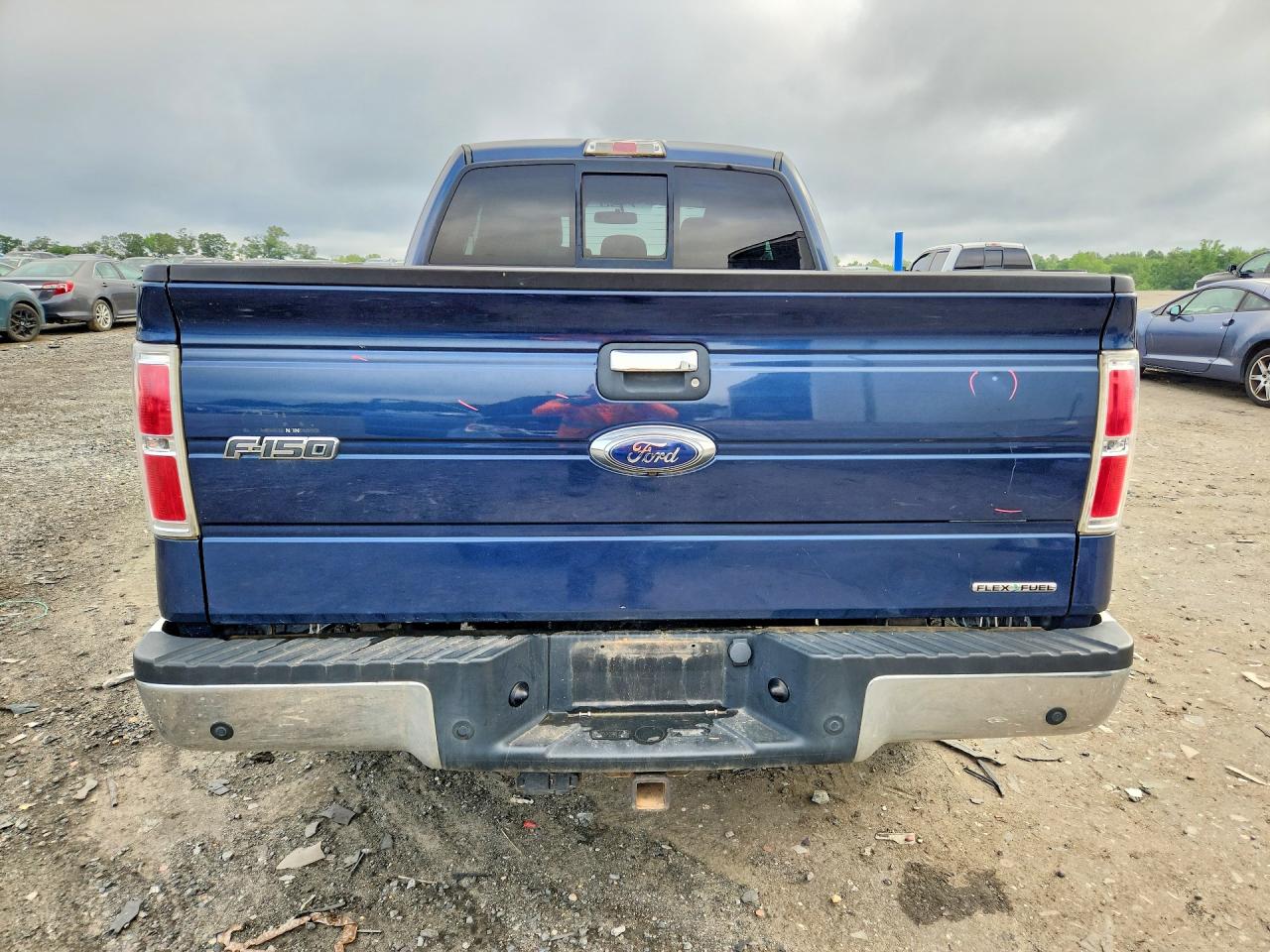 2013 Ford F150 Super Cab Blue vin: 1FTFX1EF4DFA14656