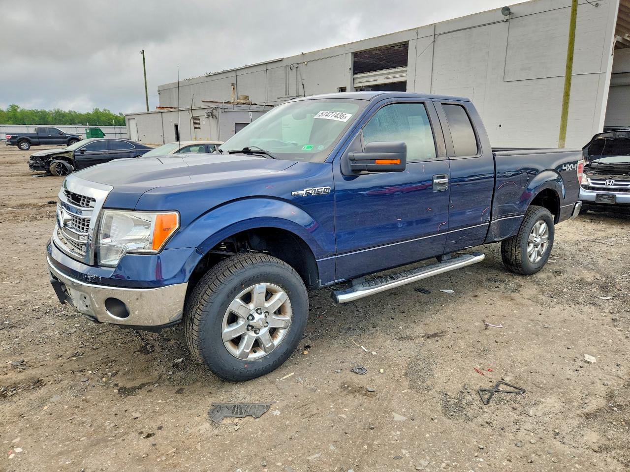2013 Ford F150 Super Cab Blue vin: 1FTFX1EF4DFA14656
