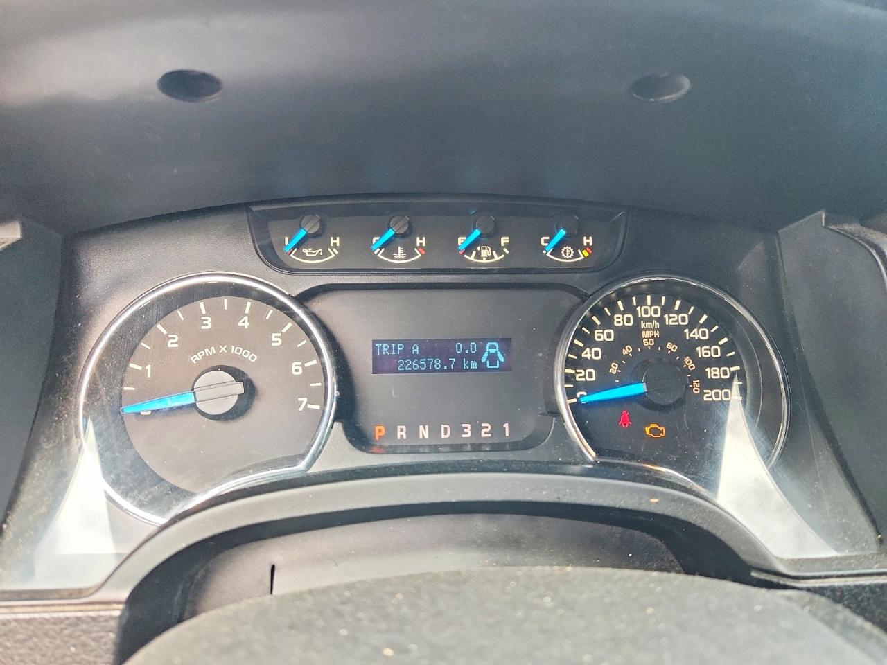 2013 Ford F150 Gray vin: 1FTFX1EF4DFC37540