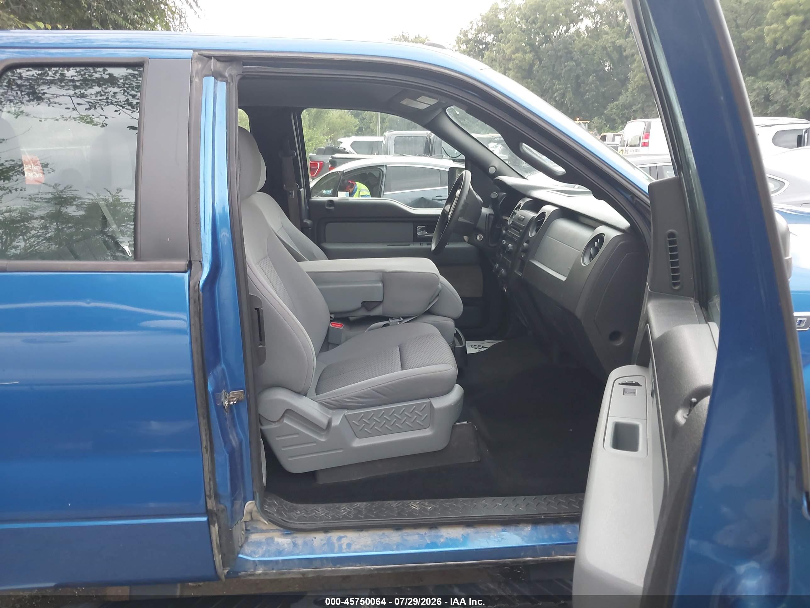 2013 Ford F-150 Stx Blue vin: 1FTFX1EF4DKD36897