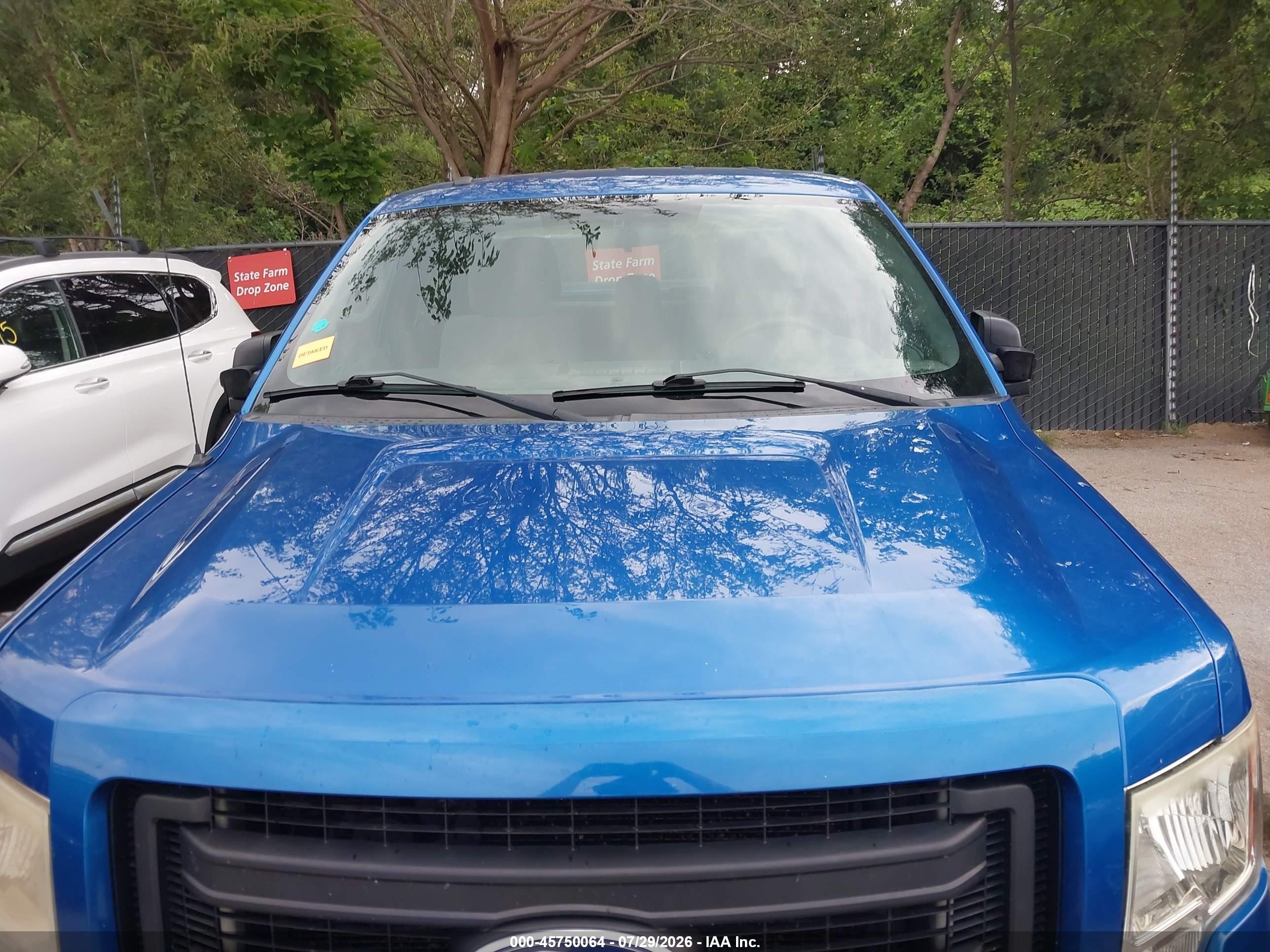 2013 Ford F-150 Stx Blue vin: 1FTFX1EF4DKD36897