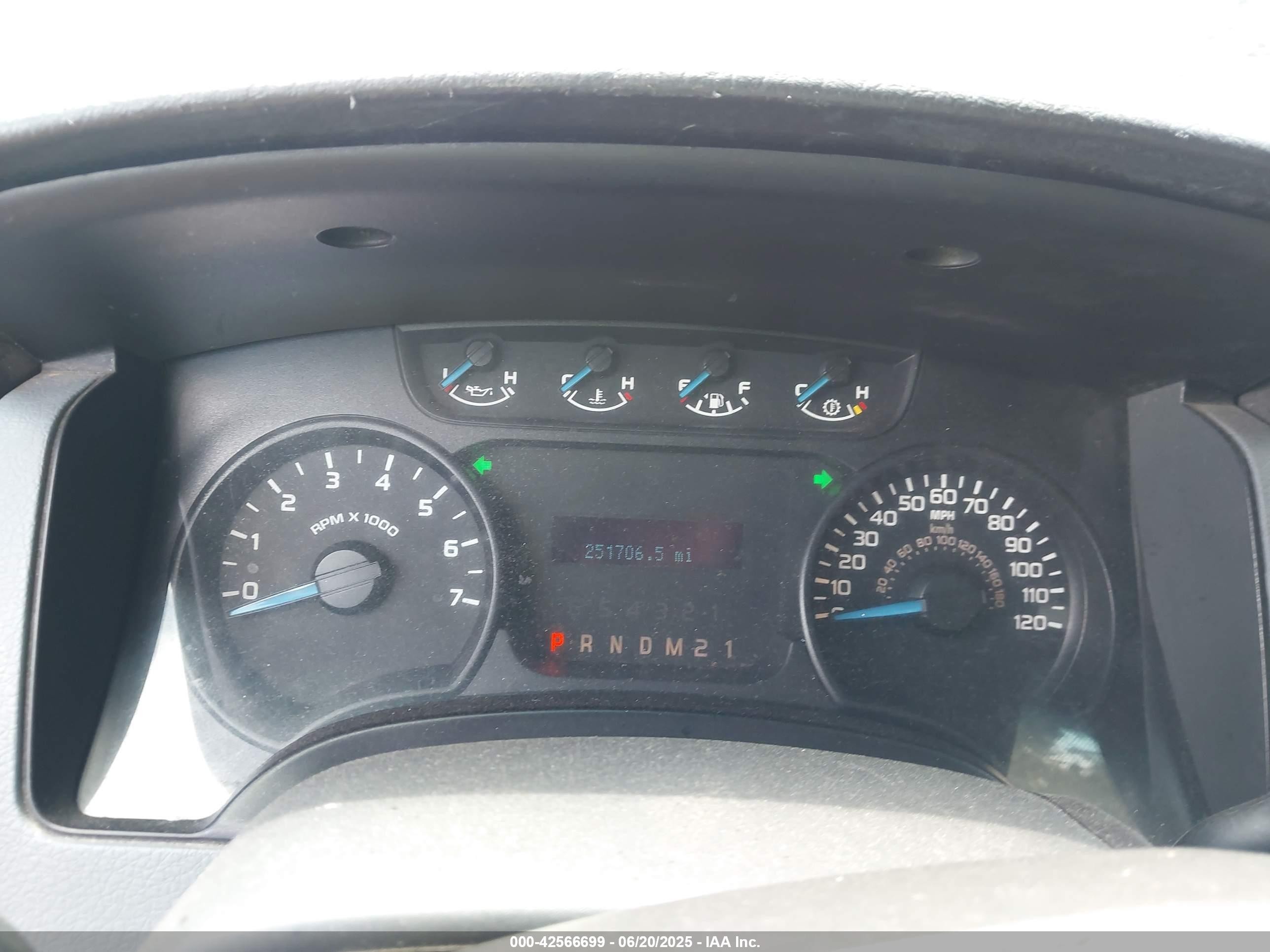 2013 Ford F-150 Xl Red vin: 1FTFX1EF4DKD49195