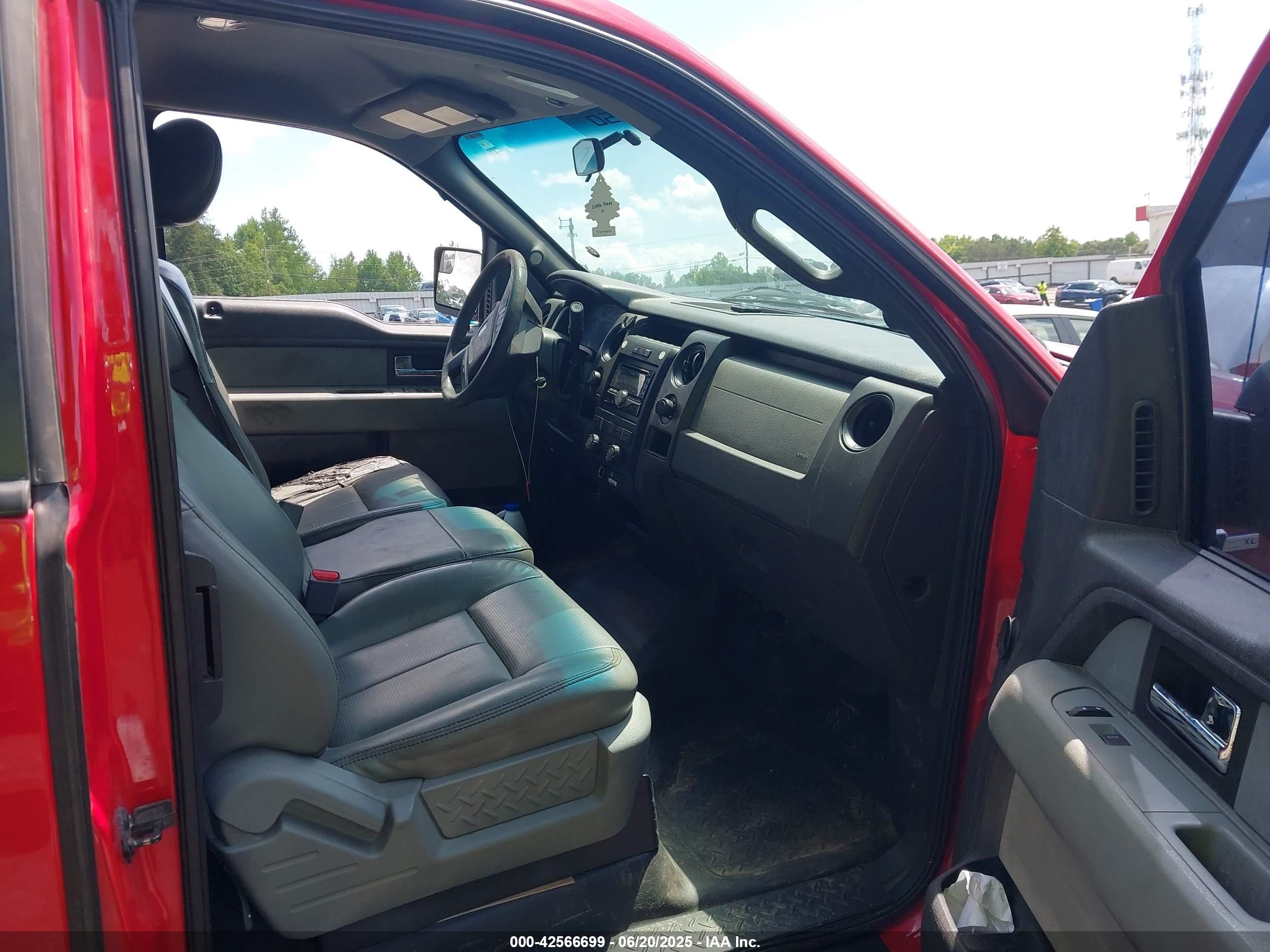 2013 Ford F-150 Xl Red vin: 1FTFX1EF4DKD49195