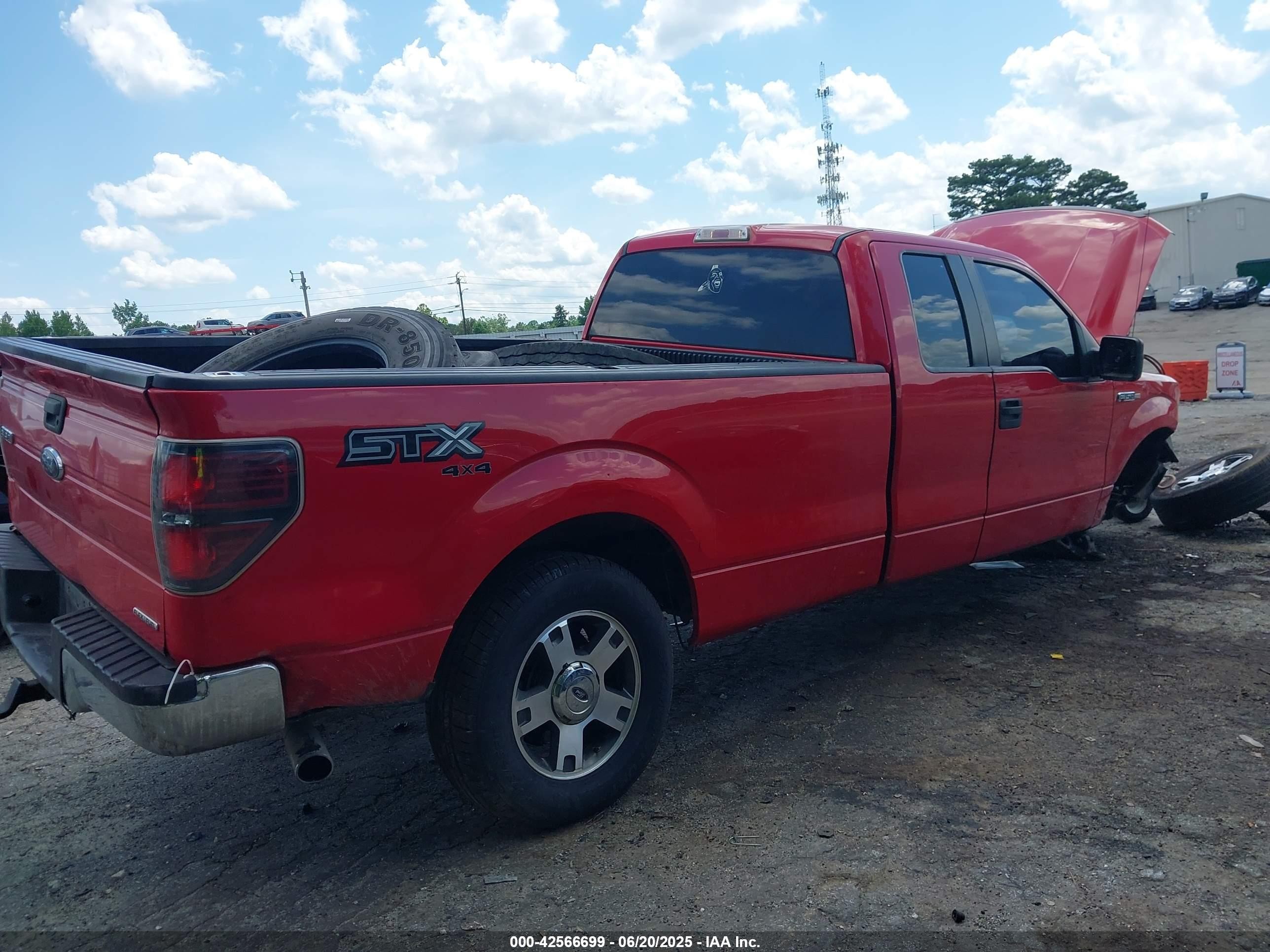 2013 Ford F-150 Xl Red vin: 1FTFX1EF4DKD49195