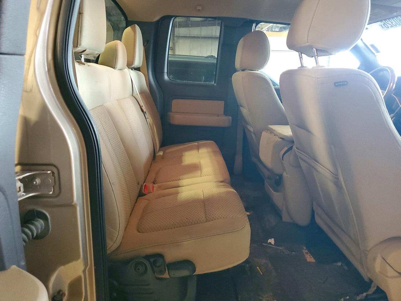 2013 Ford F150 Super Cab Gold vin: 1FTFX1EF4DKE00890