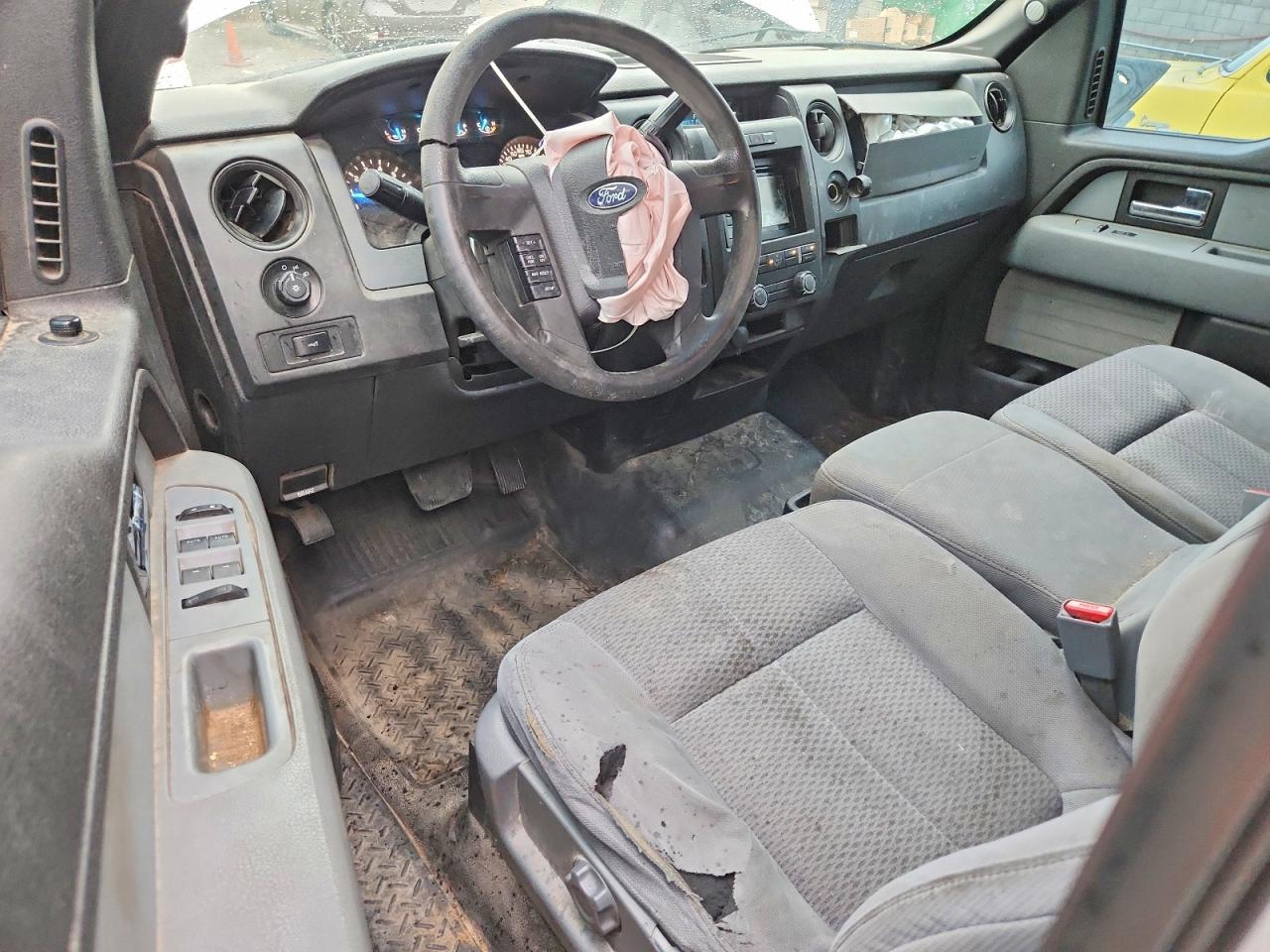 2013 Ford F150 Super Cab White vin: 1FTFX1EF4DKE98254