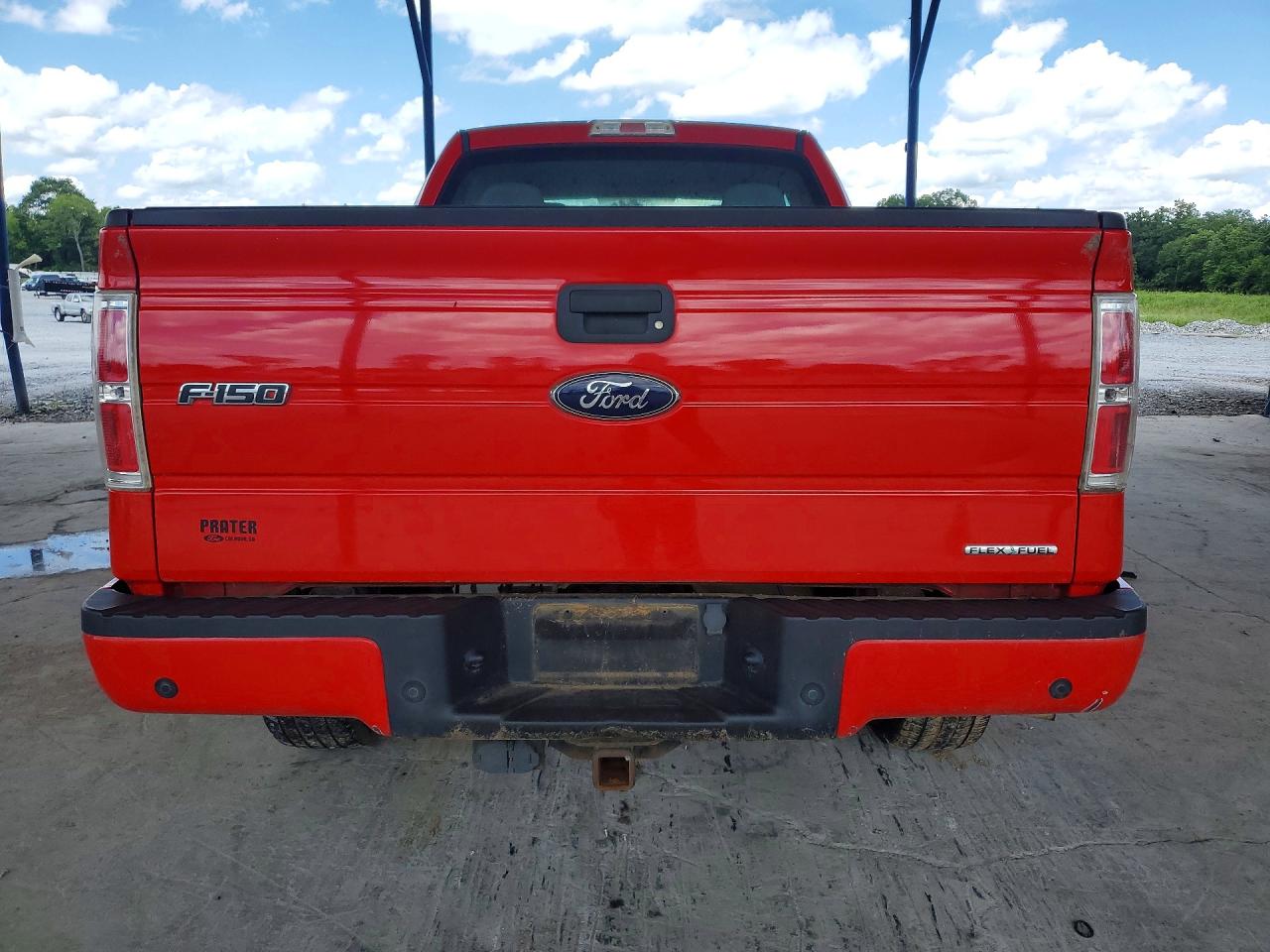 2014 Ford F150 Super Cab Red vin: 1FTFX1EF4EFB73405