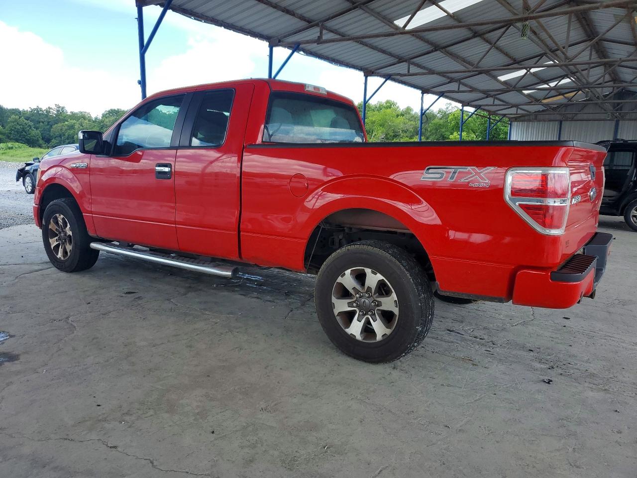 2014 Ford F150 Super Cab Red vin: 1FTFX1EF4EFB73405