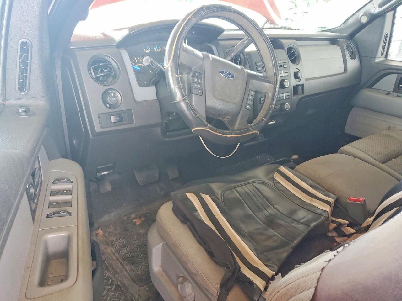 2014 Ford F150 Super Cab Red vin: 1FTFX1EF4EFB73405