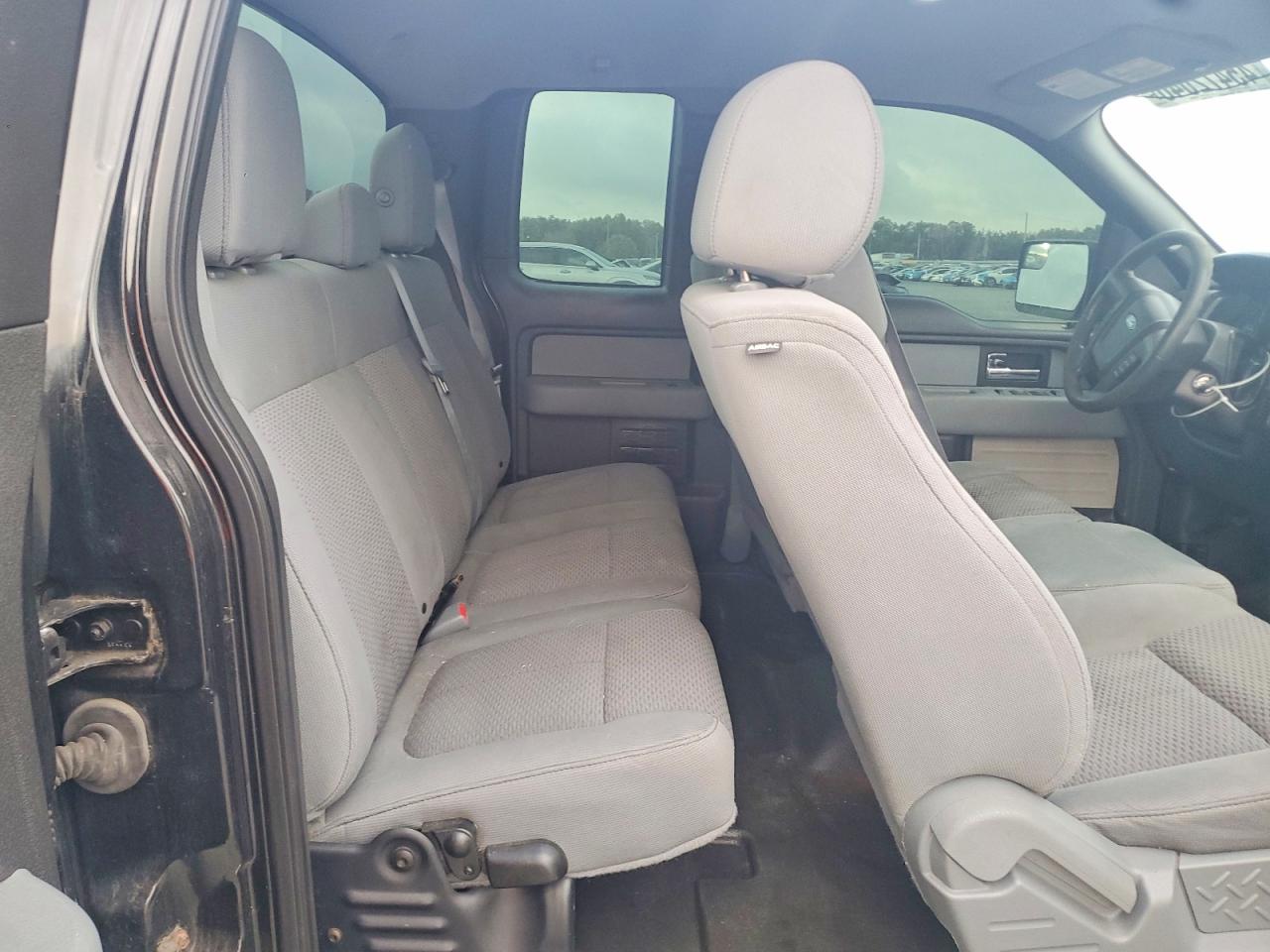 2014 Ford F150 Super Cab Black vin: 1FTFX1EF4EFC58244