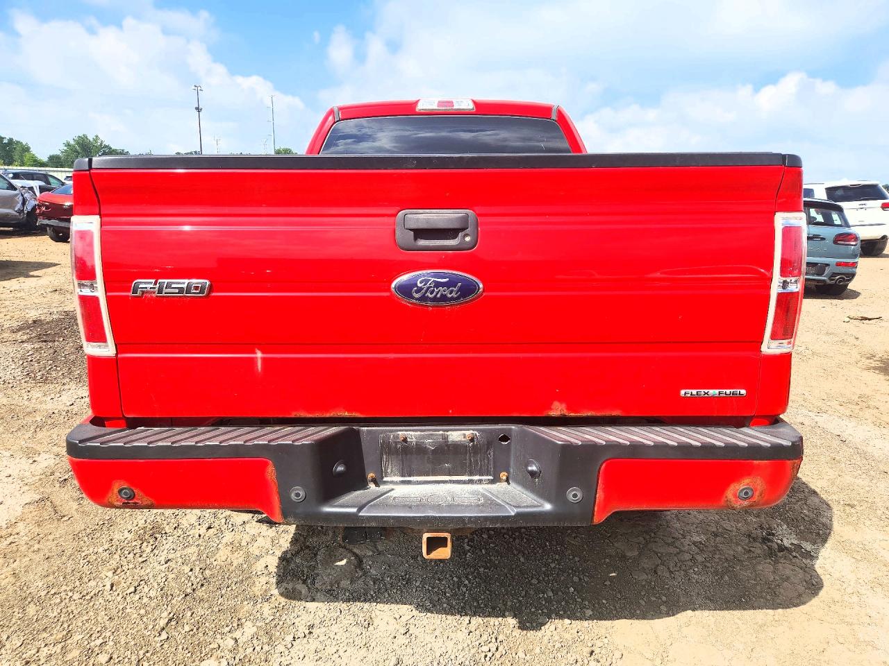 2014 Ford F150 Super Cab Red vin: 1FTFX1EF4EKD90024