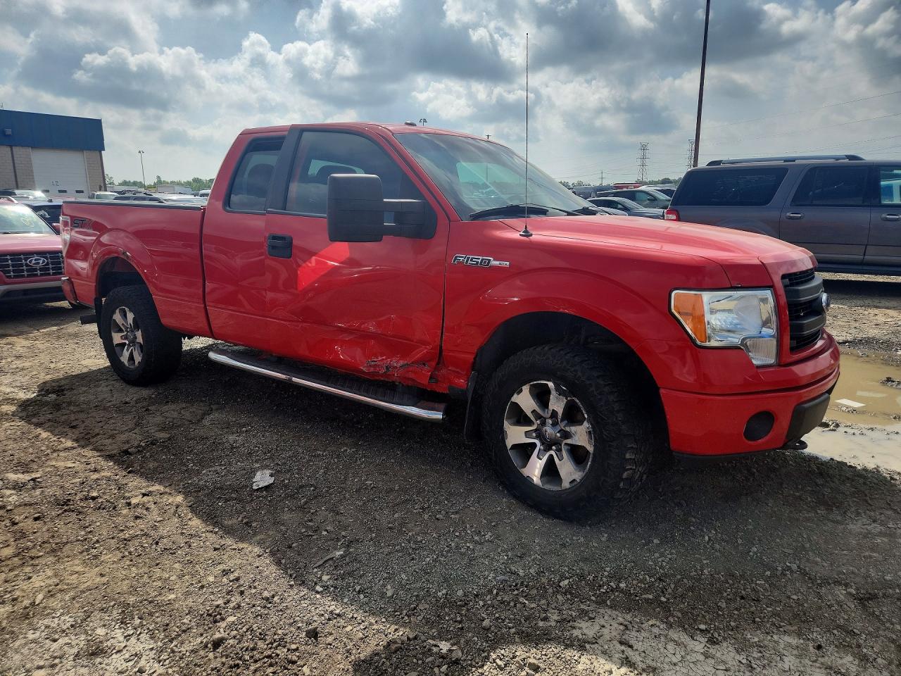 2014 Ford F150 Super Cab Red vin: 1FTFX1EF4EKD90024