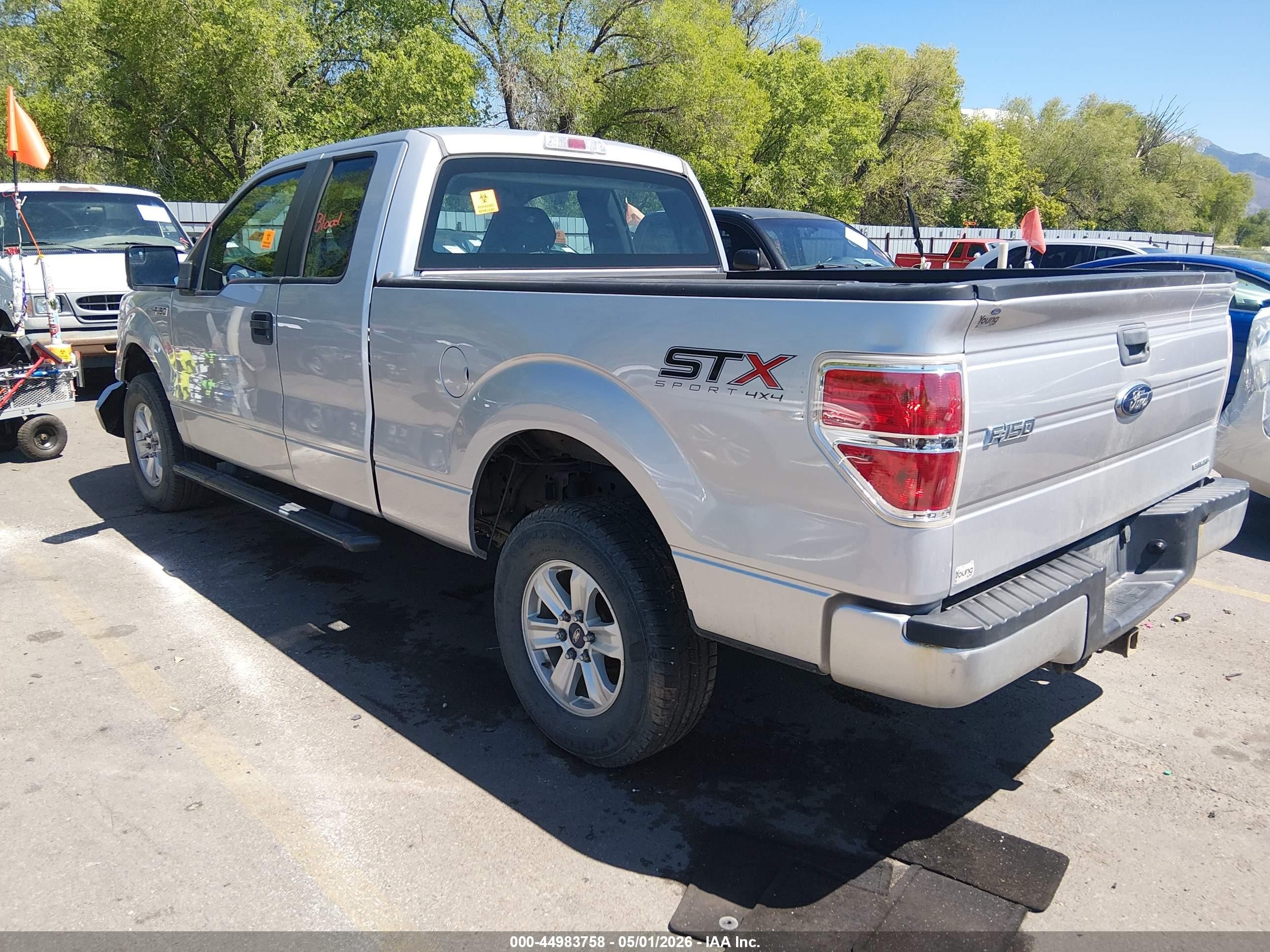 2014 Ford F-150 Stx Silver vin: 1FTFX1EF4EKE00759
