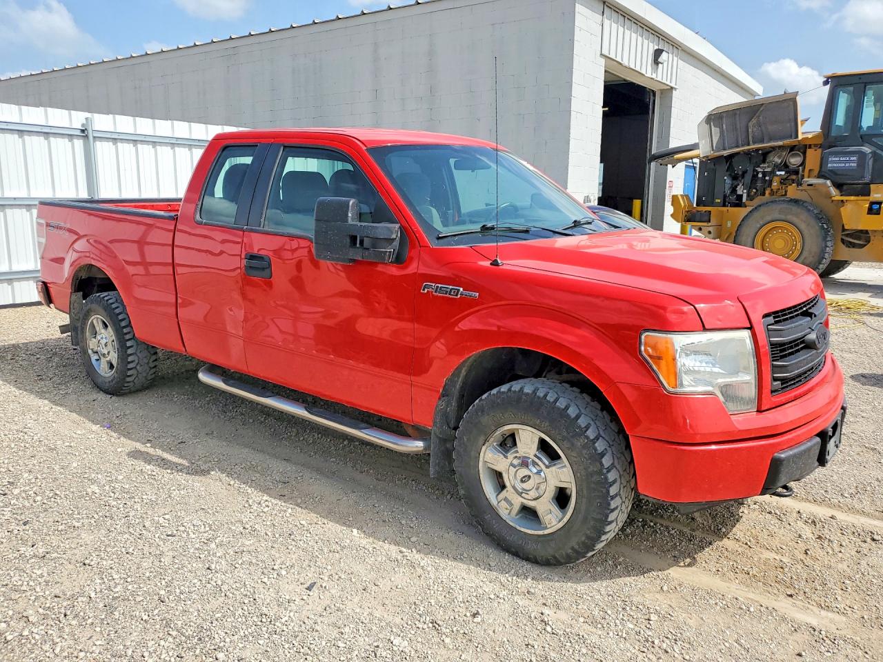 2014 Ford F150 Super Cab Red vin: 1FTFX1EF4EKG43939