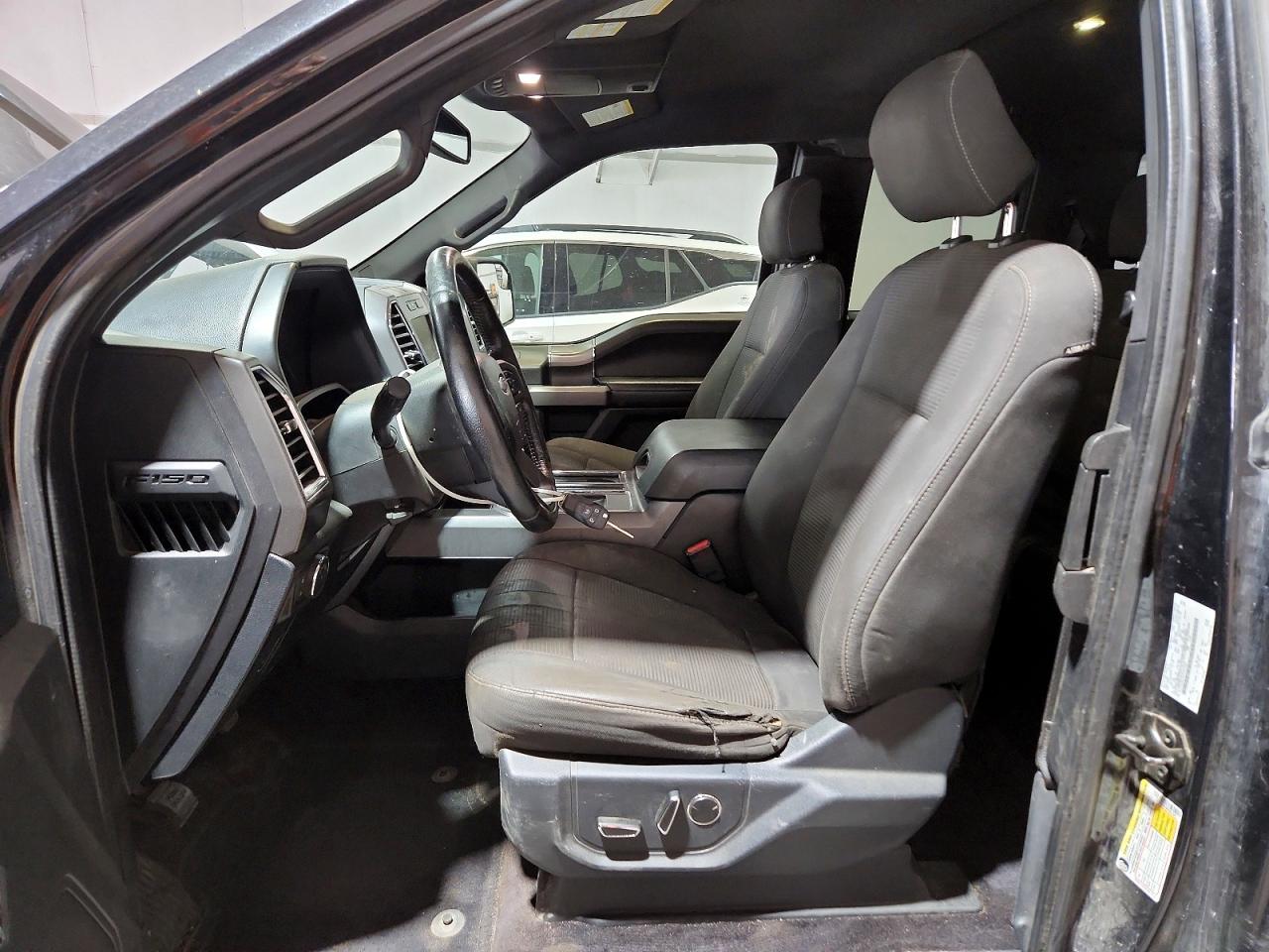 2015 Ford F150 Super Cab Black vin: 1FTFX1EF4FFC61291
