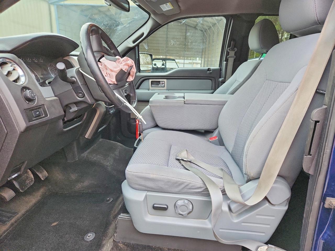 2011 Ford F150 Super Cab Blue vin: 1FTFX1EF5BFB00474