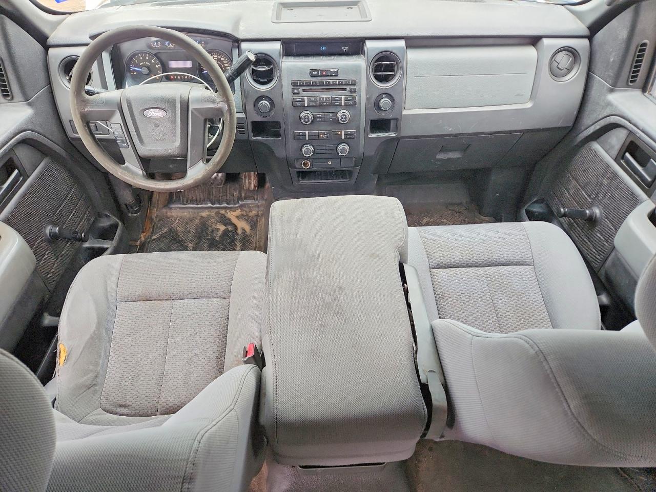 2011 Ford F-150 Белый vin: 1FTFX1EF5BFB46399
