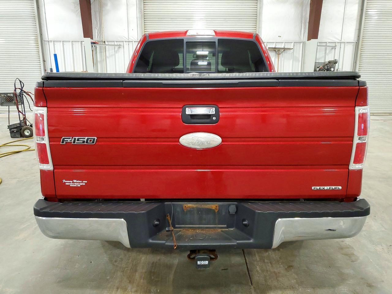2011 Ford F150 Xlt Supercab 4w Red vin: 1FTFX1EF5BFB49416