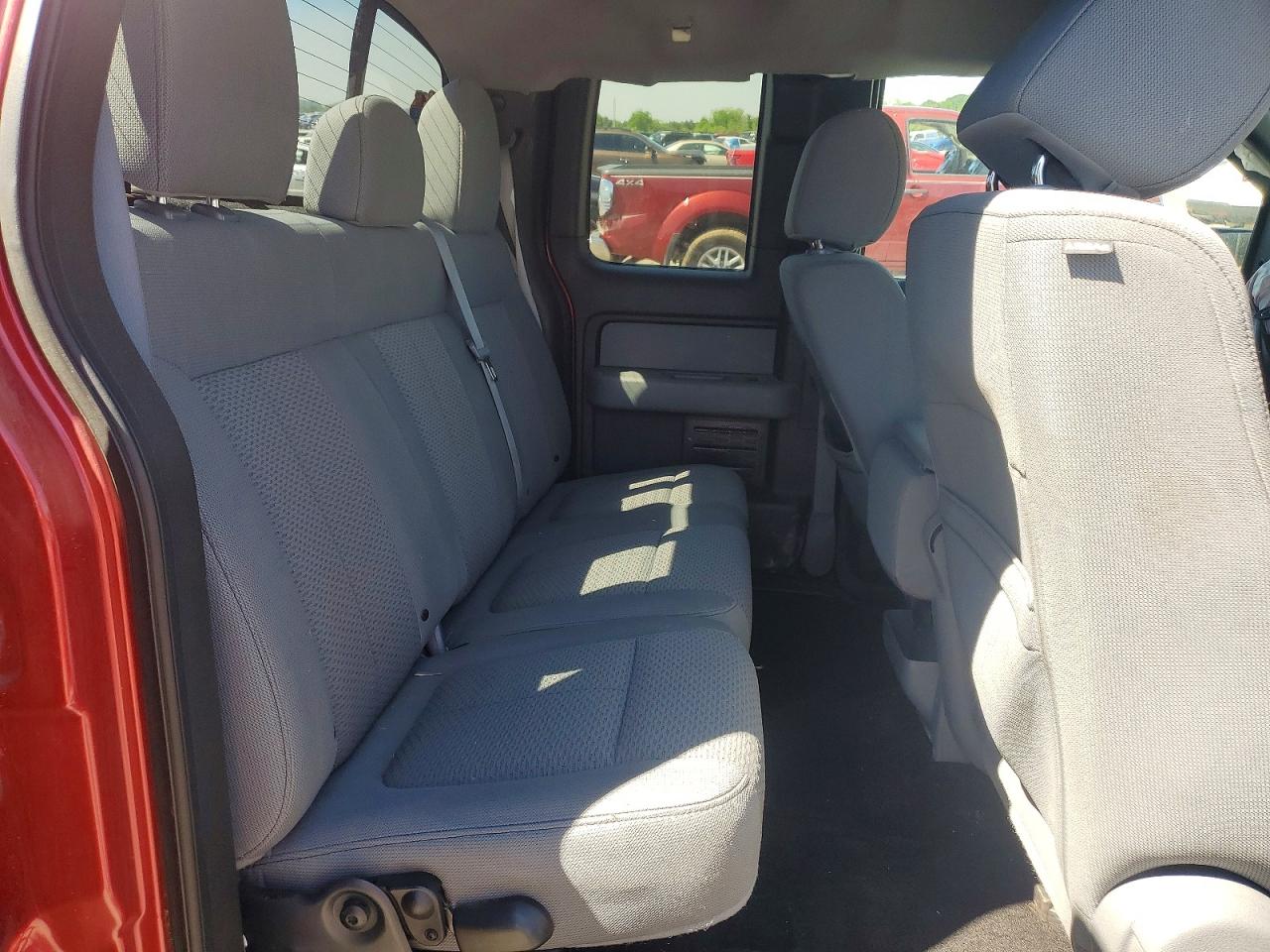 2012 Ford F150 Super Cab Красный vin: 1FTFX1EF5CFA38575