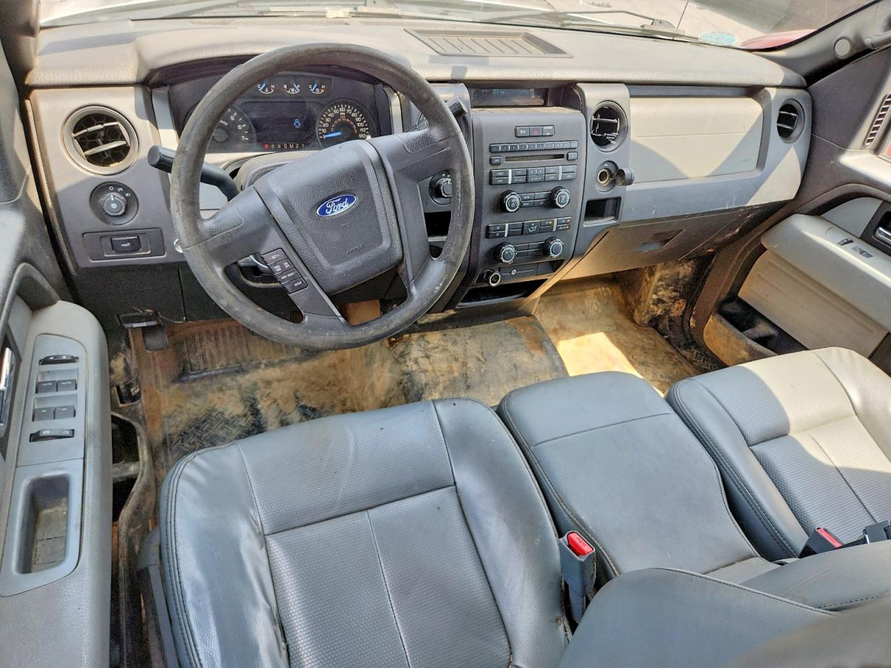 2012 Ford F150 Super Cab White vin: 1FTFX1EF5CFA94192