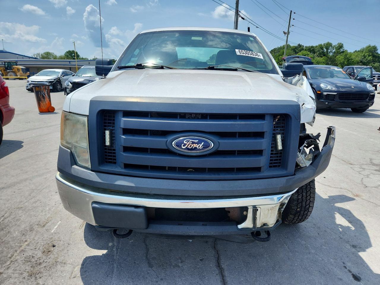 2012 Ford F150 Super Cab White vin: 1FTFX1EF5CFA94192