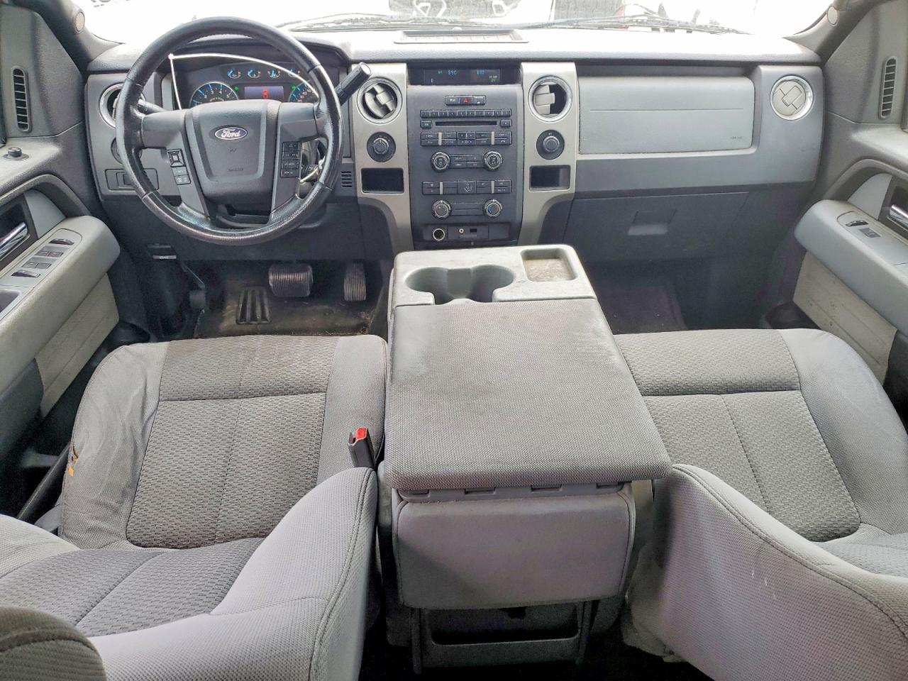 2012 Ford F150 Super Cab Silver vin: 1FTFX1EF5CFB48431