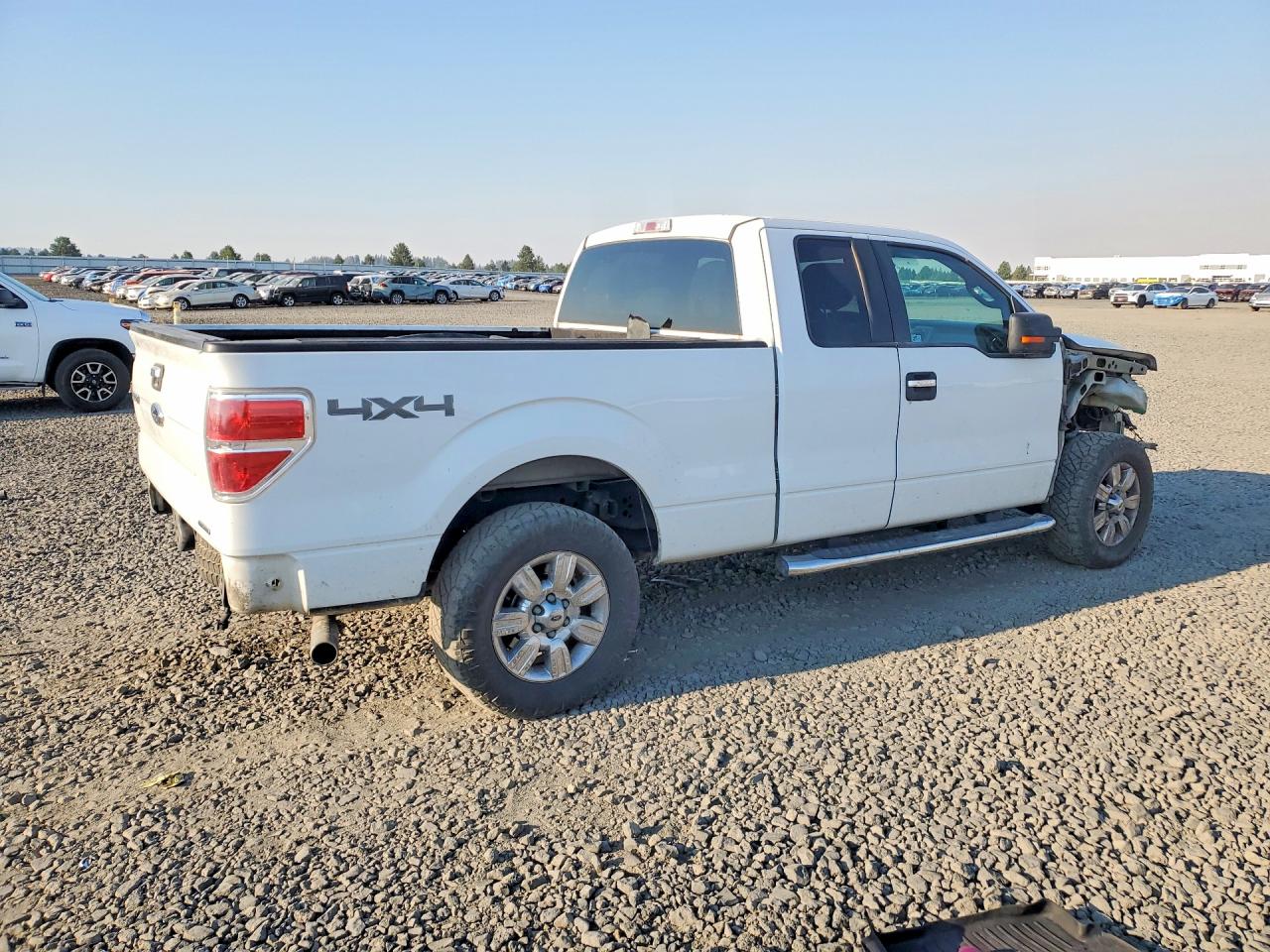 2012 Ford F150 Super Cab White vin: 1FTFX1EF5CFC36363