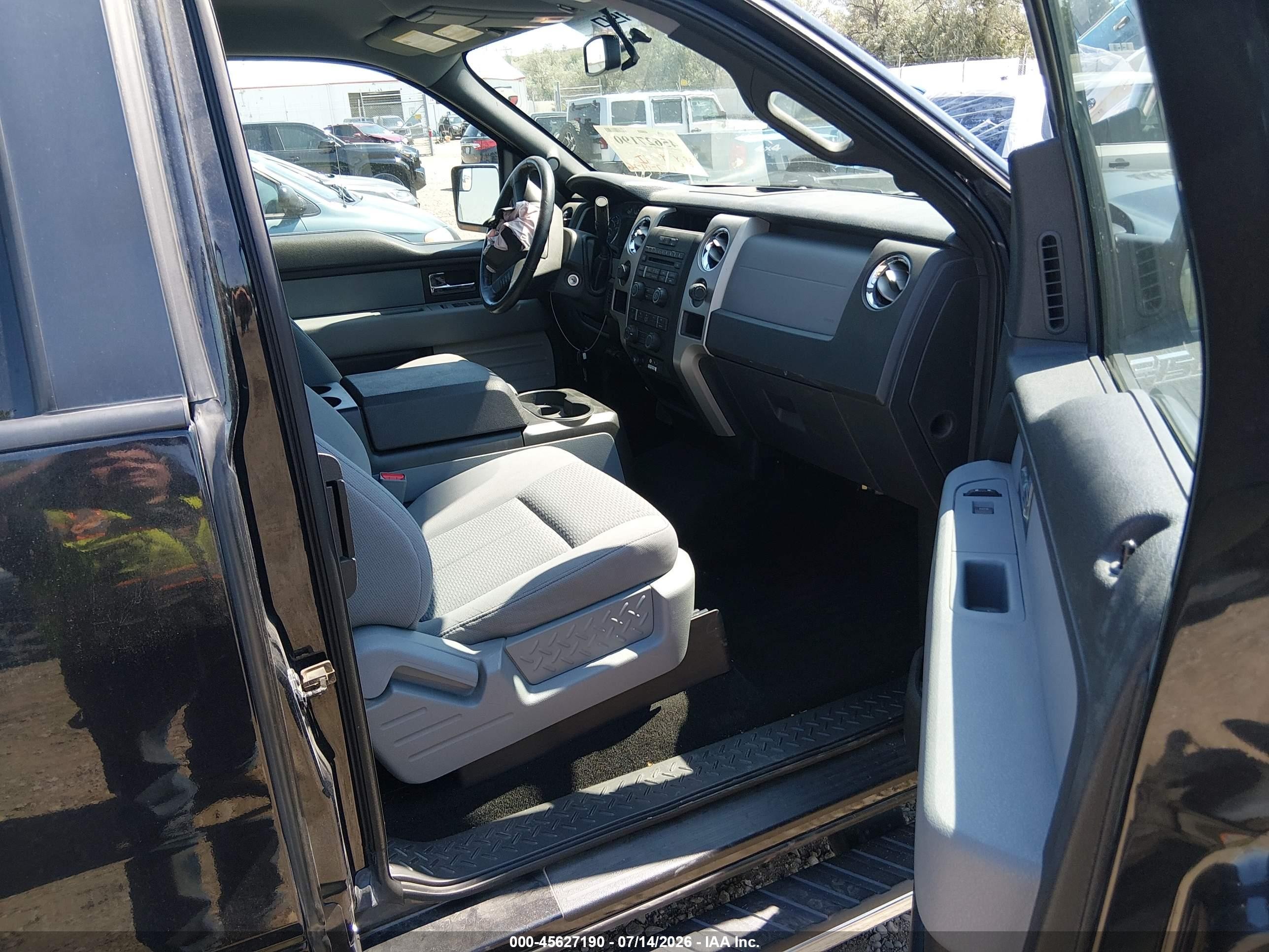 2012 Ford F-150 Xlt Black vin: 1FTFX1EF5CFD09702