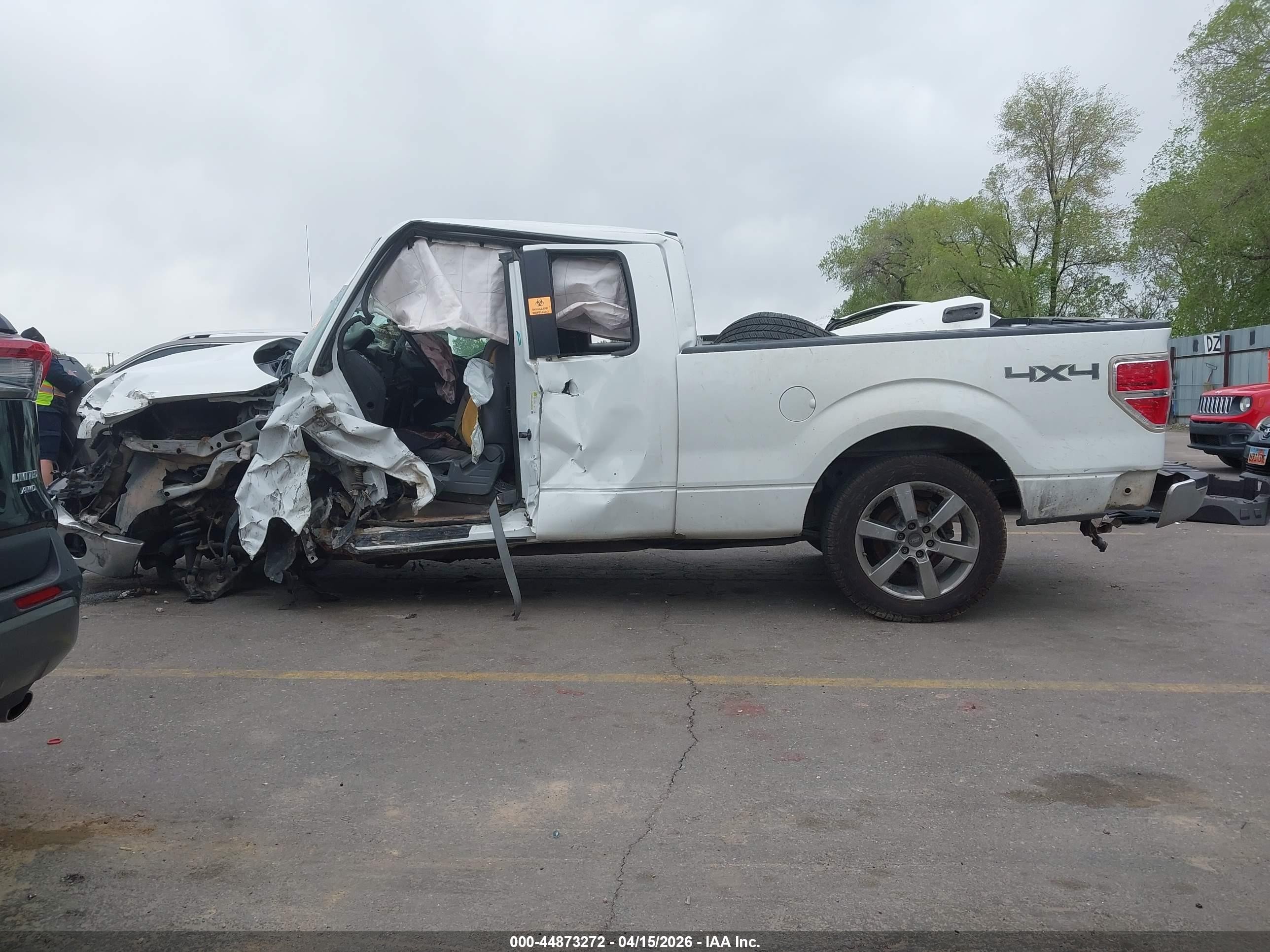 2012 Ford F-150 Xlt White vin: 1FTFX1EF5CKE39390
