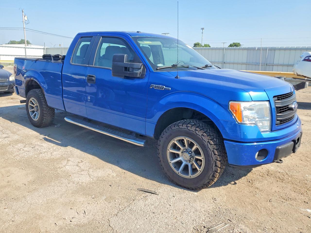 2013 Ford F150 Super Cab Blue vin: 1FTFX1EF5DKE14877