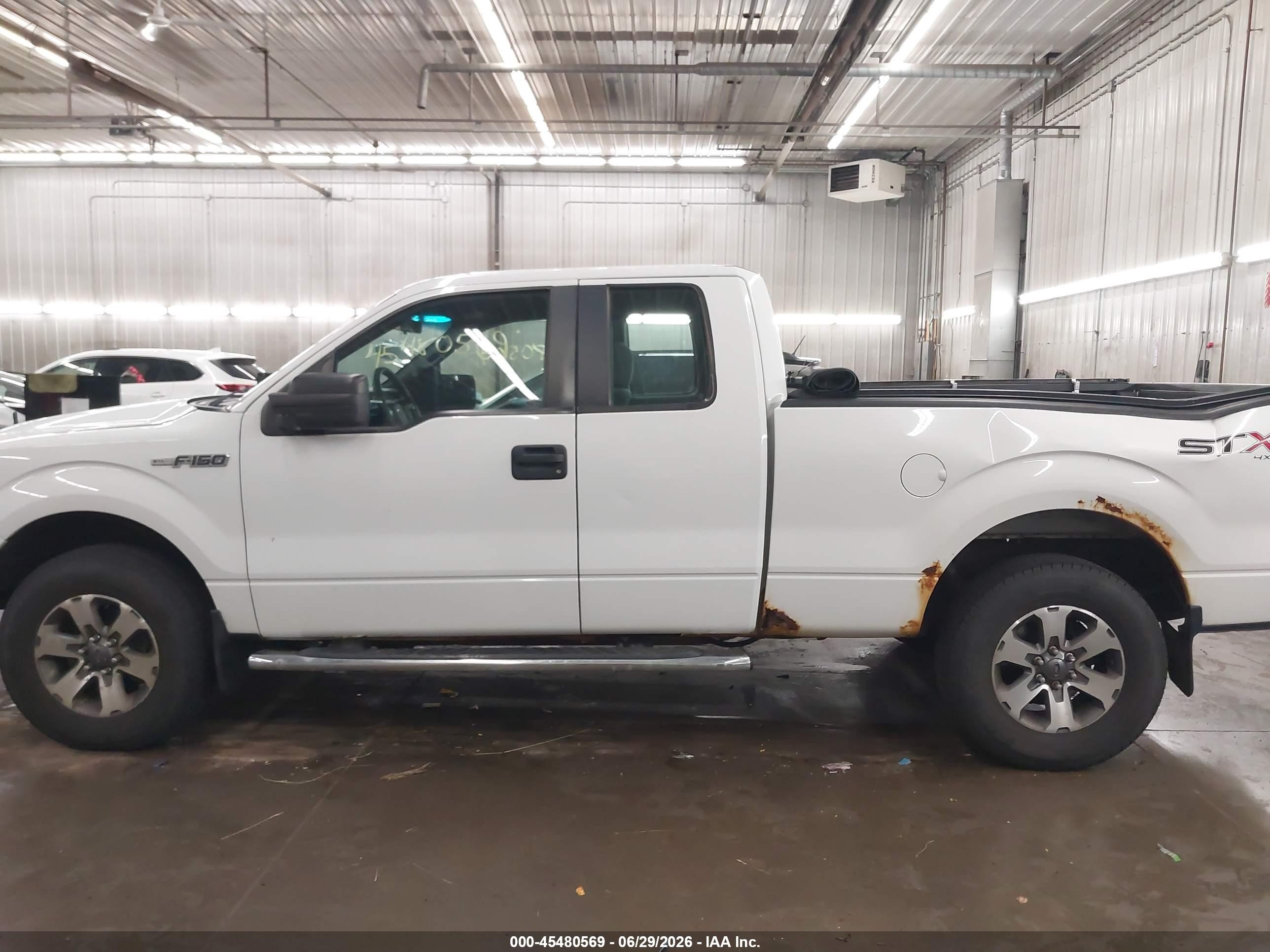 2014 Ford F-150 Fx4/lariat/stx/xl/xlt White vin: 1FTFX1EF5EFB69623