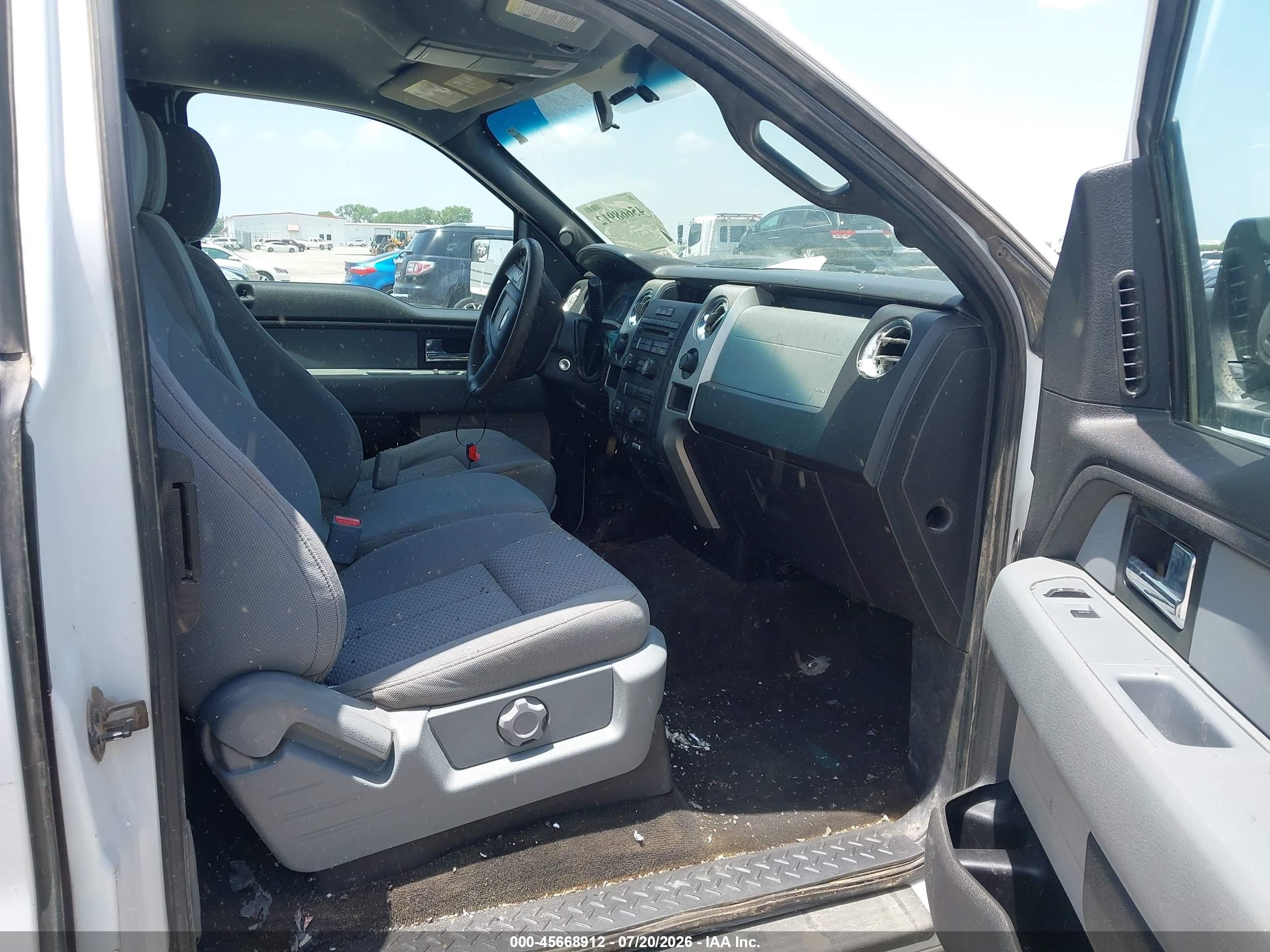 2014 Ford F-150 Xlt White vin: 1FTFX1EF5EKF53635