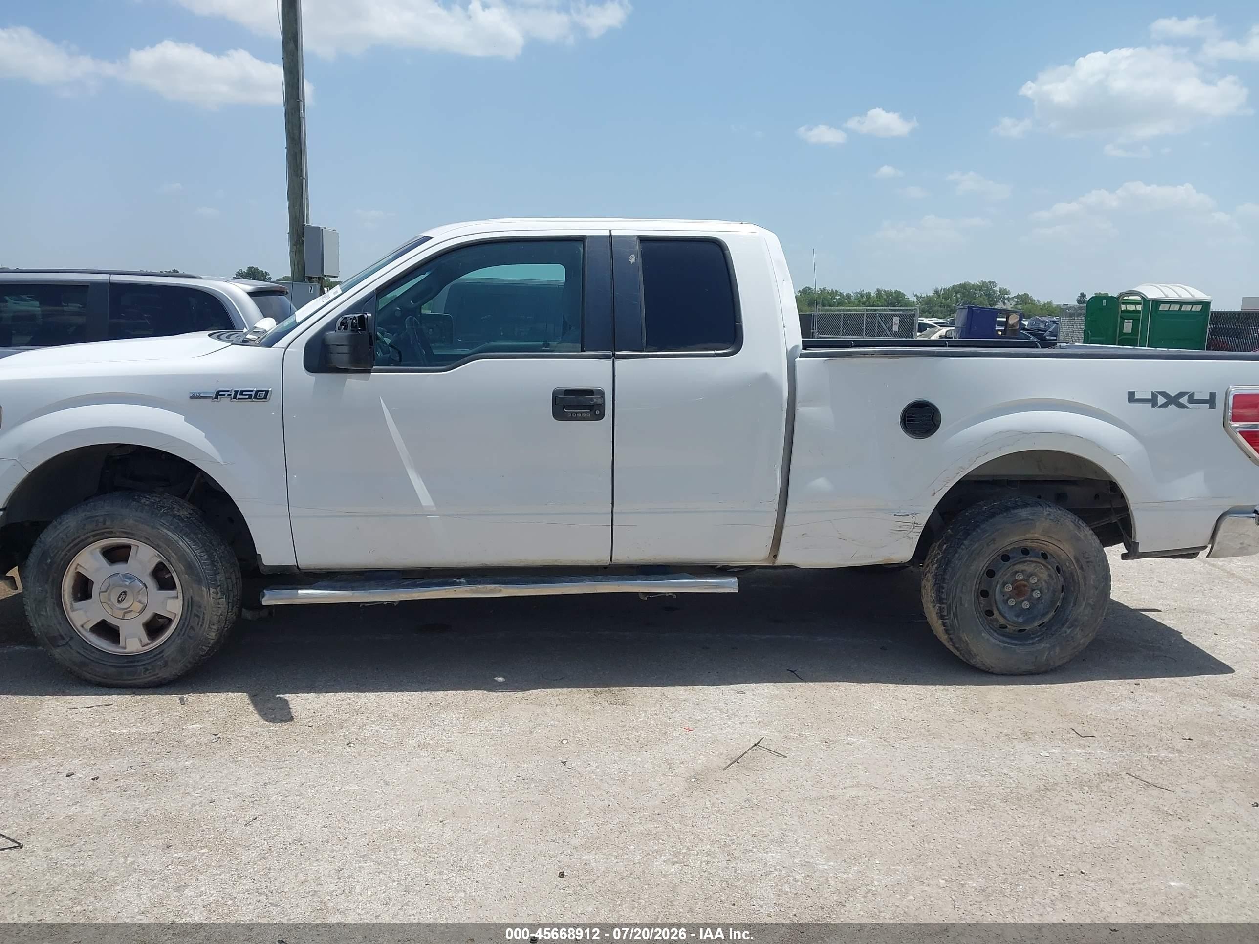2014 Ford F-150 Xlt White vin: 1FTFX1EF5EKF53635