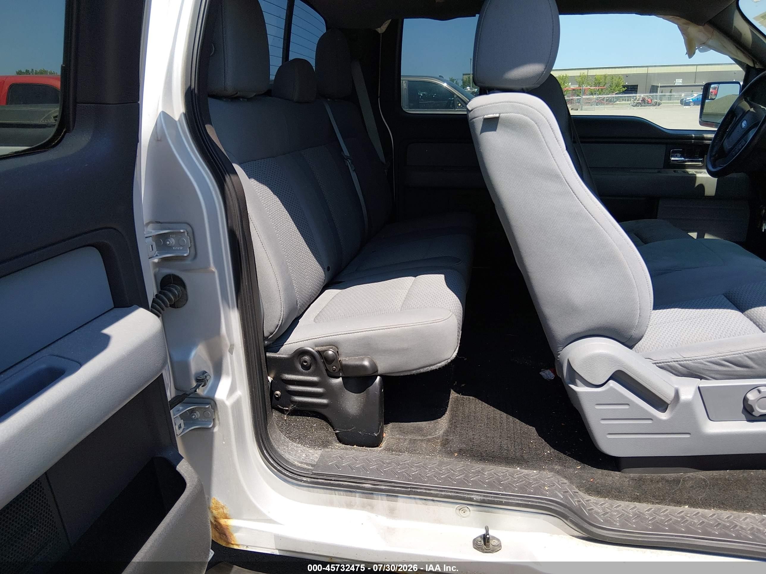 2014 Ford F-150 Xlt Silver vin: 1FTFX1EF5EKG19343