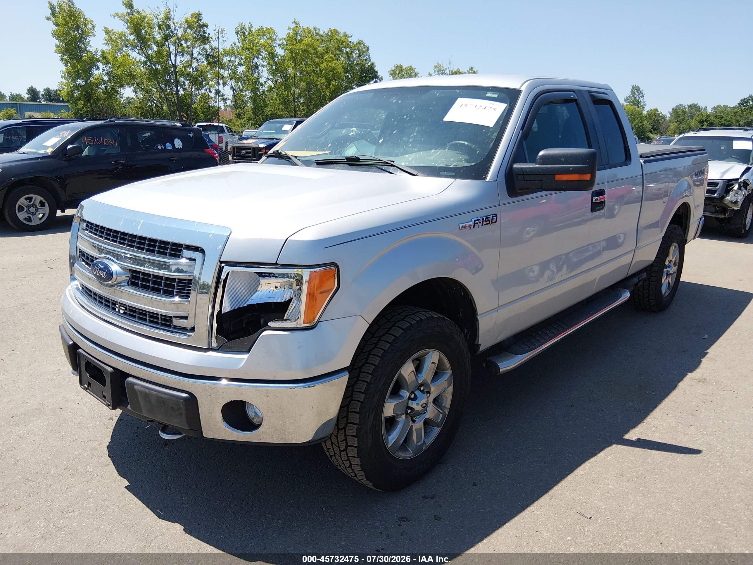 2014 Ford F-150 Xlt Silver vin: 1FTFX1EF5EKG19343