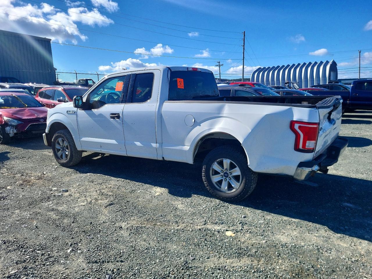 2015 Ford F150 Super Cab White vin: 1FTFX1EF5FFA63545